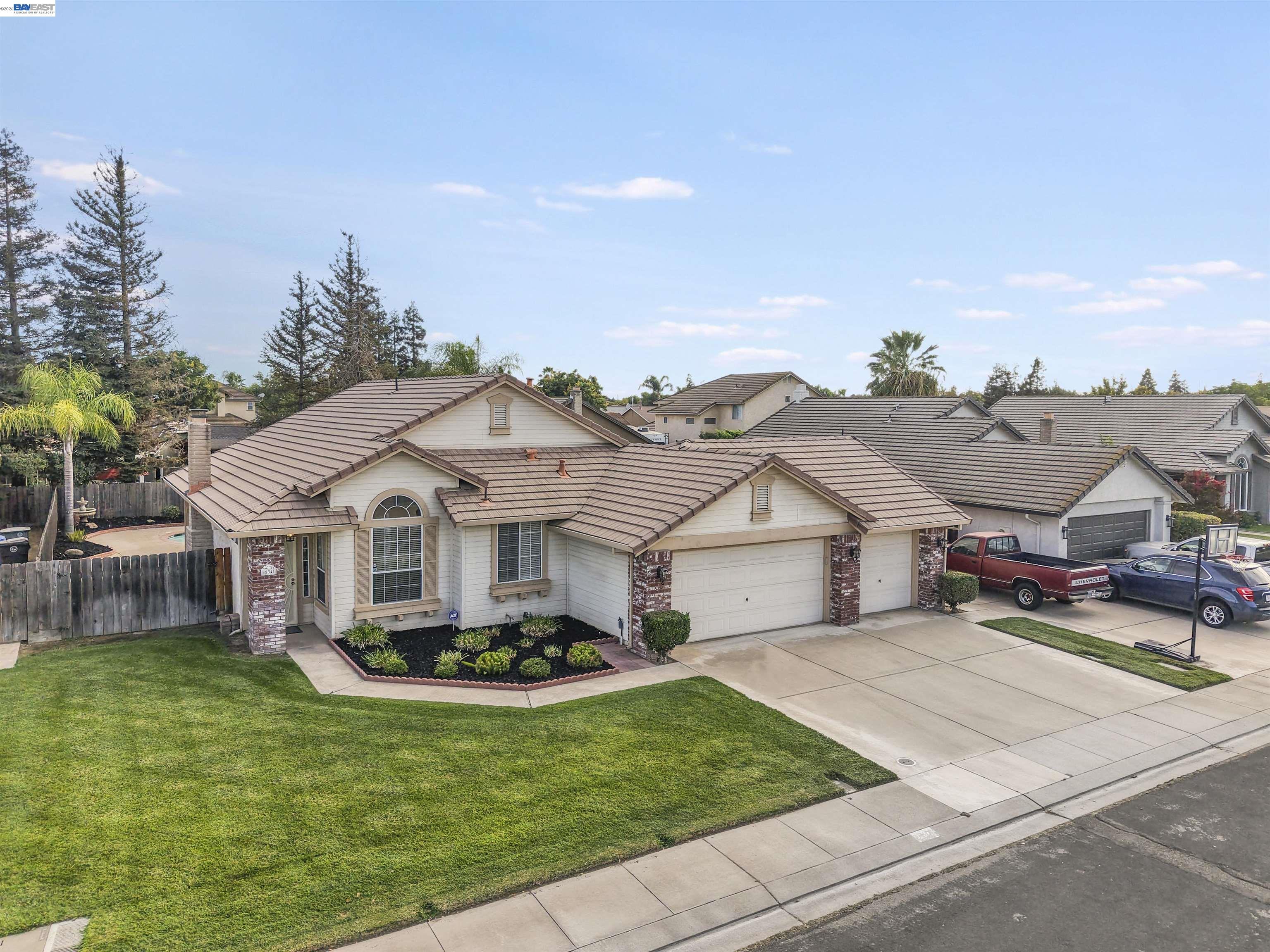 534 Reisling Ct, Manteca CA 95337 — photo 3