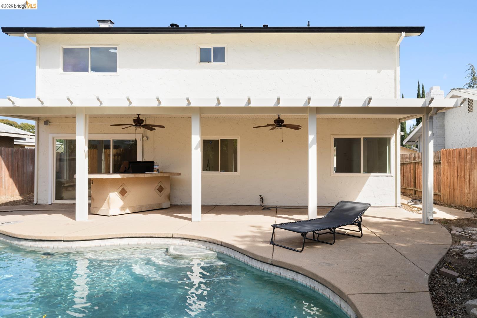 9339 Mira Del Rio DR, Sacramento CA 95827 — photo 2