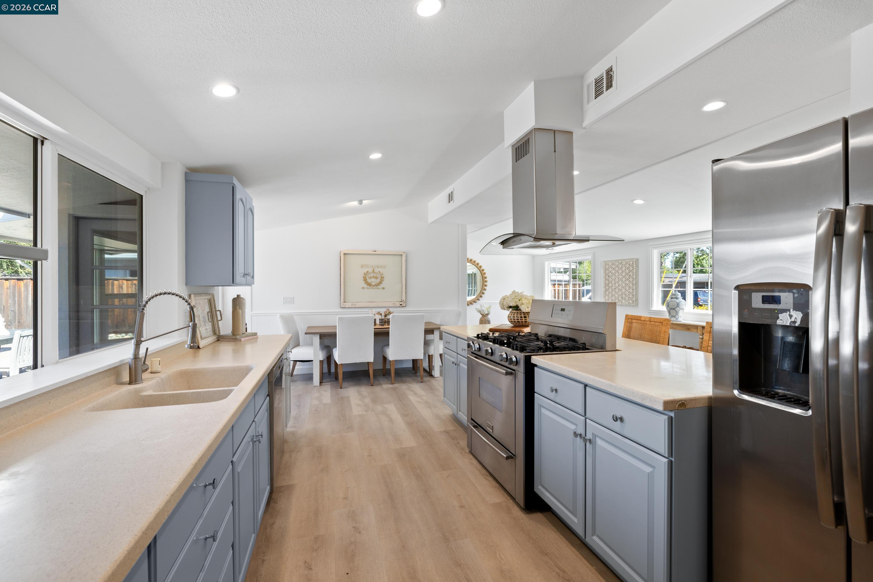 3355 Bennett Way, Concord CA 94519 — photo 6