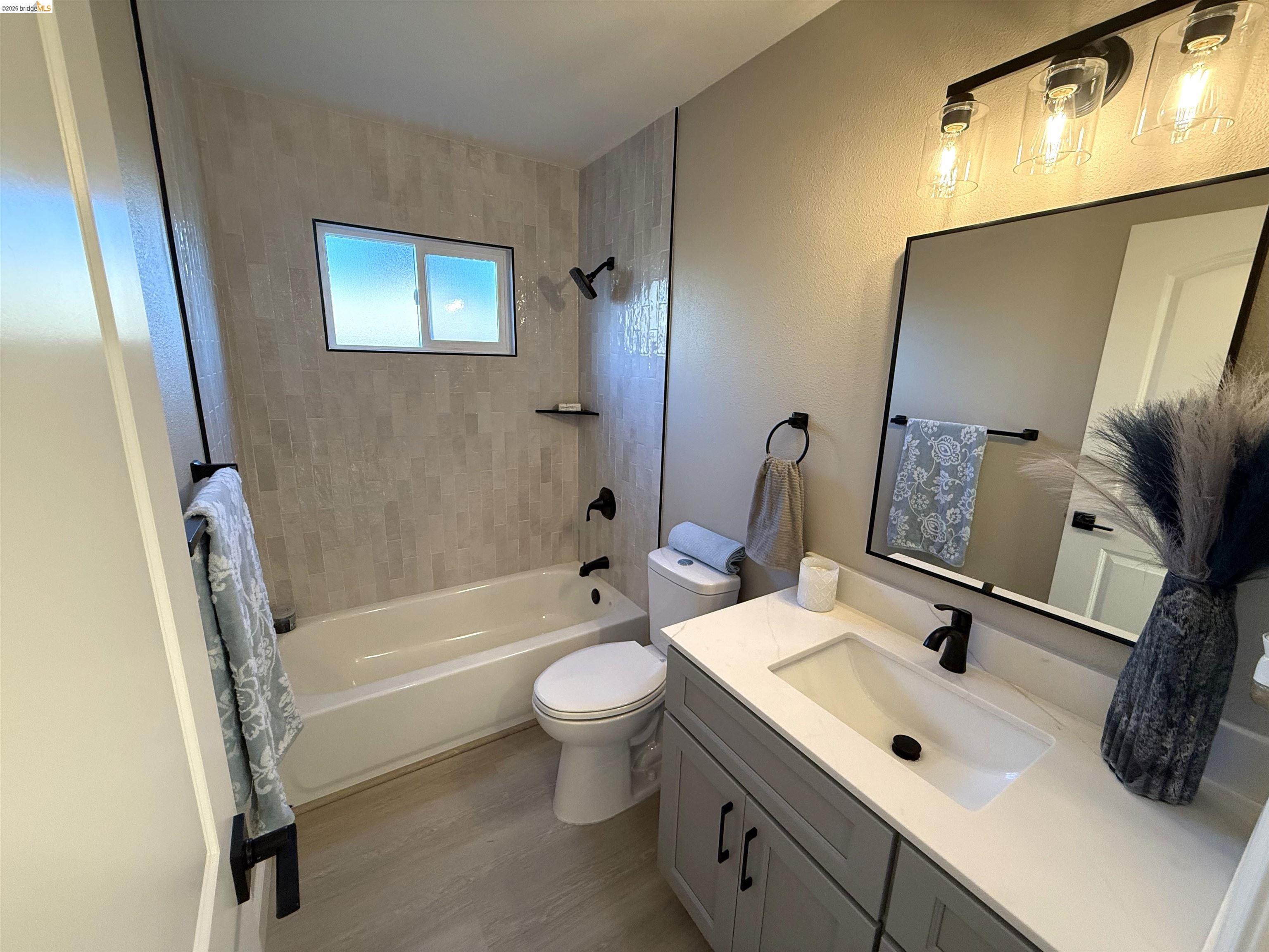2188 Jacqueline Dr, Pittsburg CA 94565 — photo 9