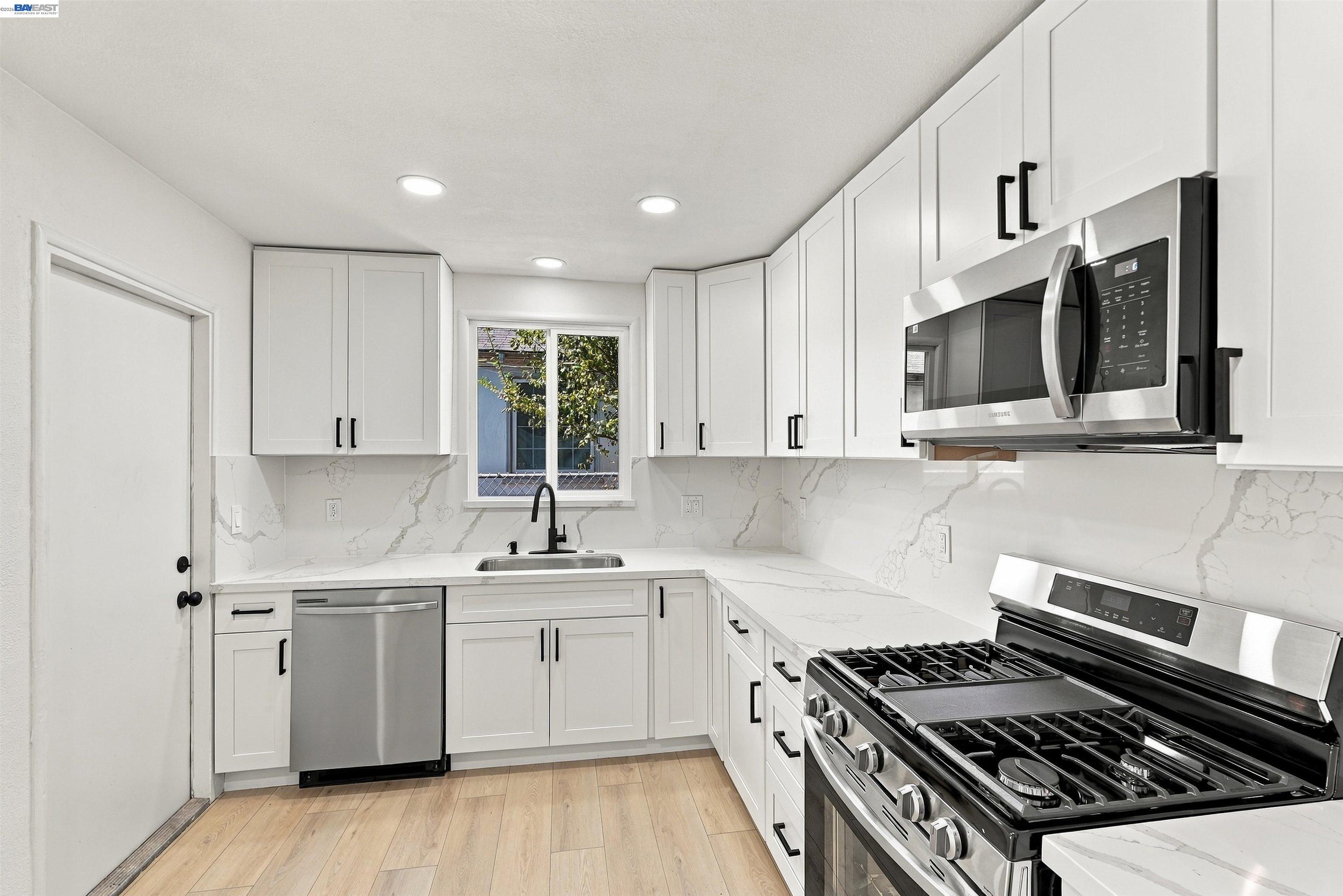 9308 F St, Oakland CA 94603 — photo 14