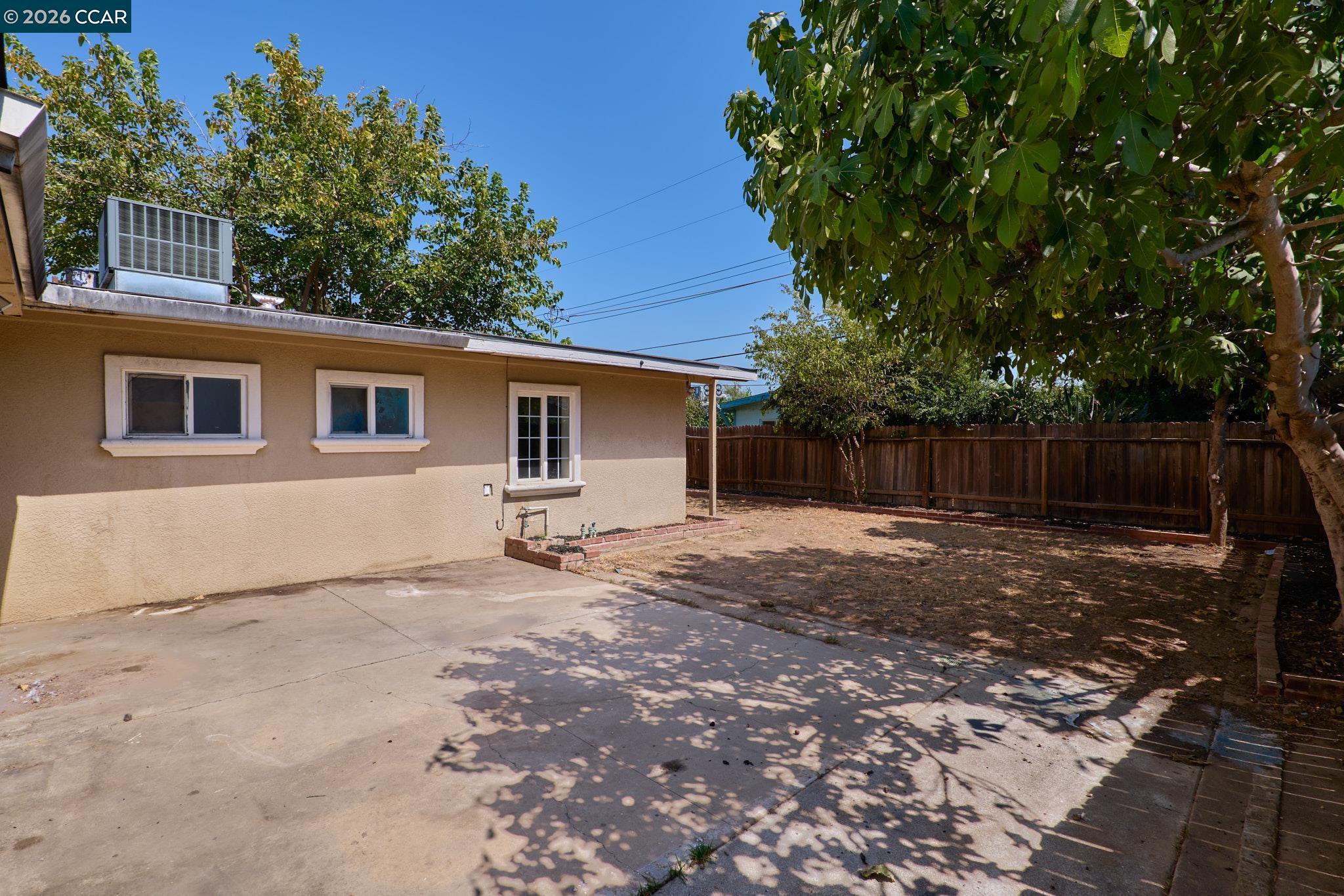5309 55Th St, Sacramento CA 95820 — photo 18