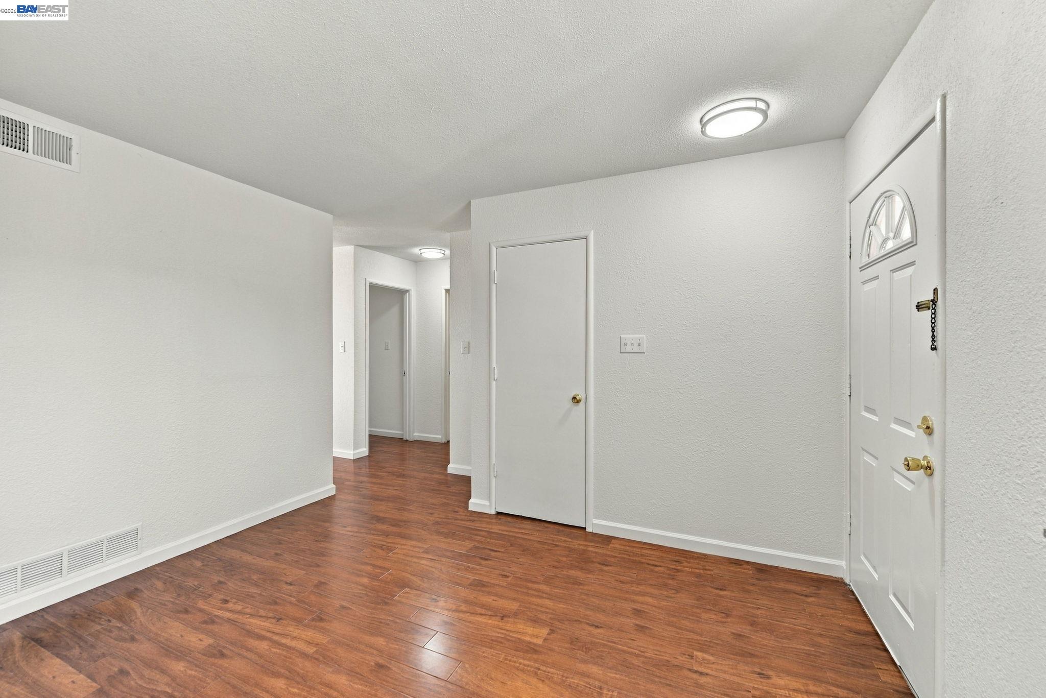 33438 University Dr, Union City CA 94587 — photo 8