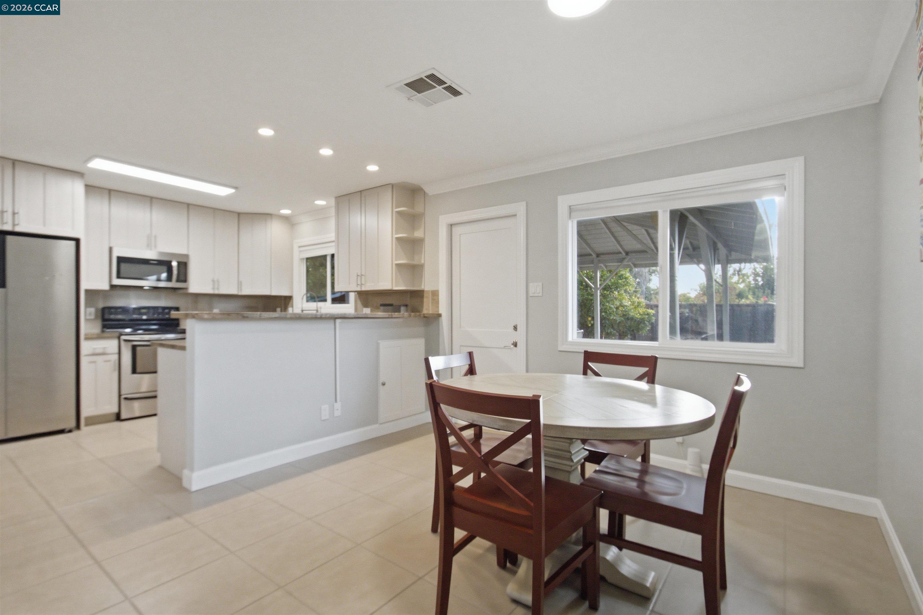 1412 Delaware Dr, Concord CA 94521 — photo 14
