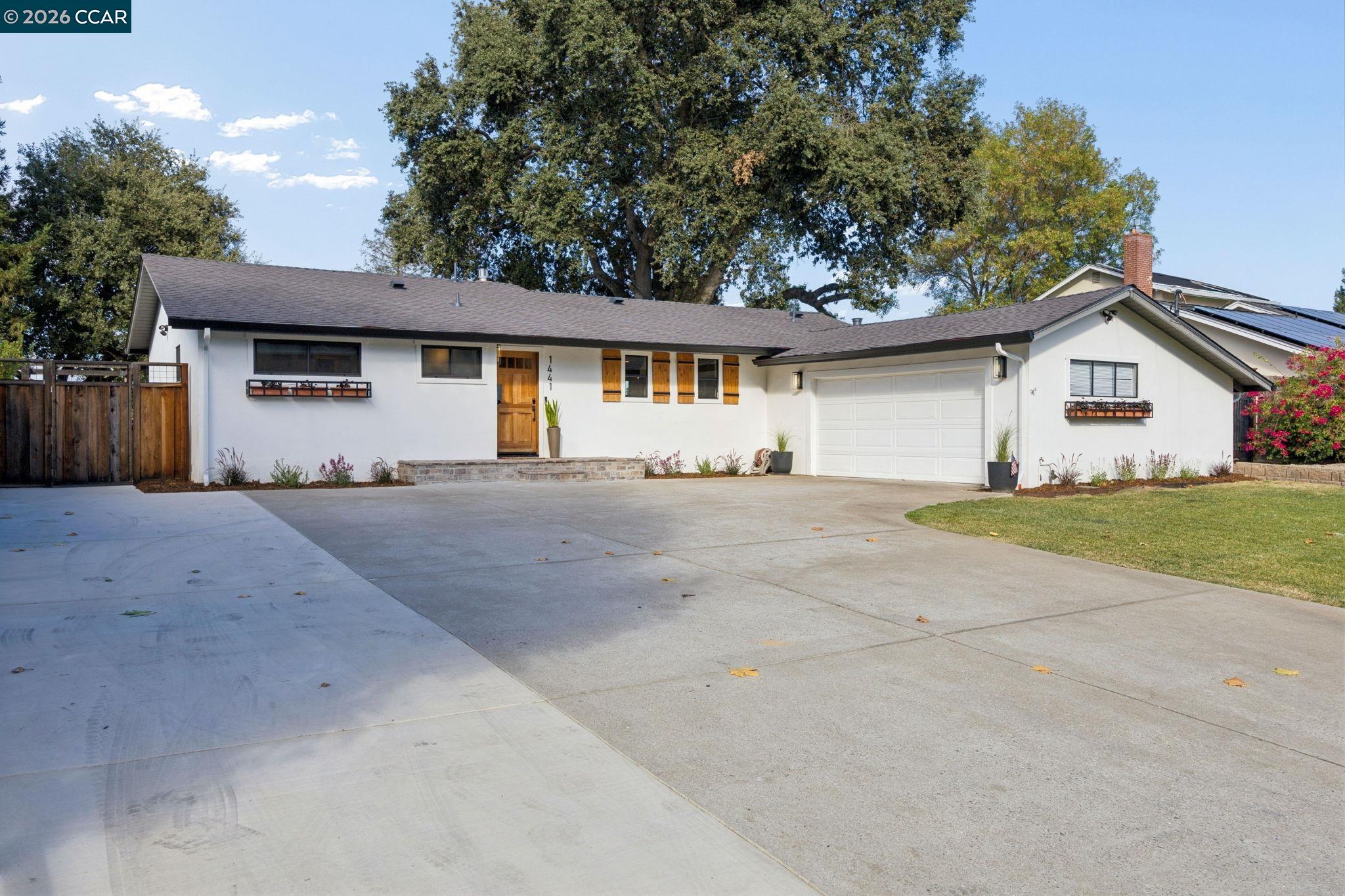 1441 Center Ave, Martinez CA 94553 — photo 5