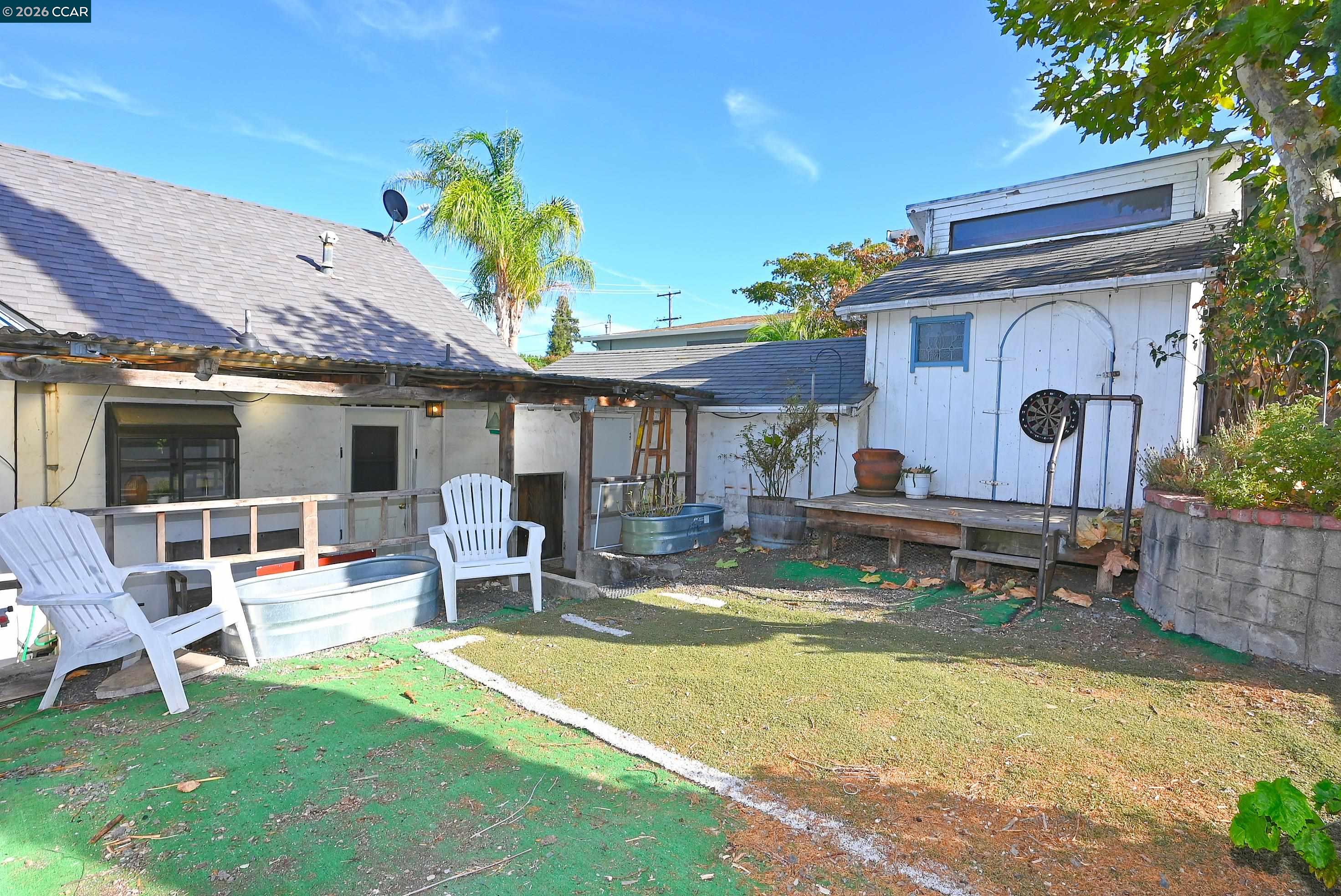 1035 Palm Ave, Martinez CA 94553 — photo 24
