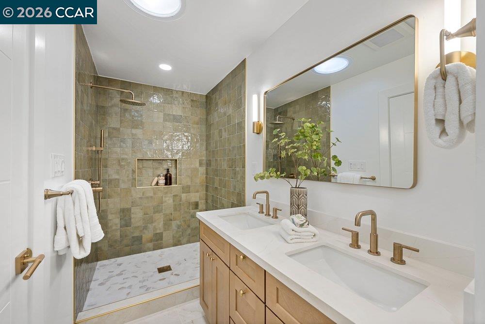 8 Ramona Dr, Orinda CA 94563 — photo 29