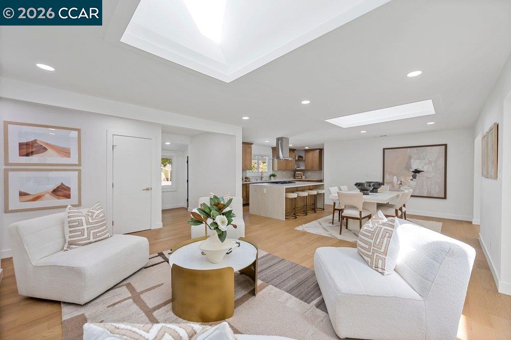 8 Ramona Dr, Orinda CA 94563 — photo 9