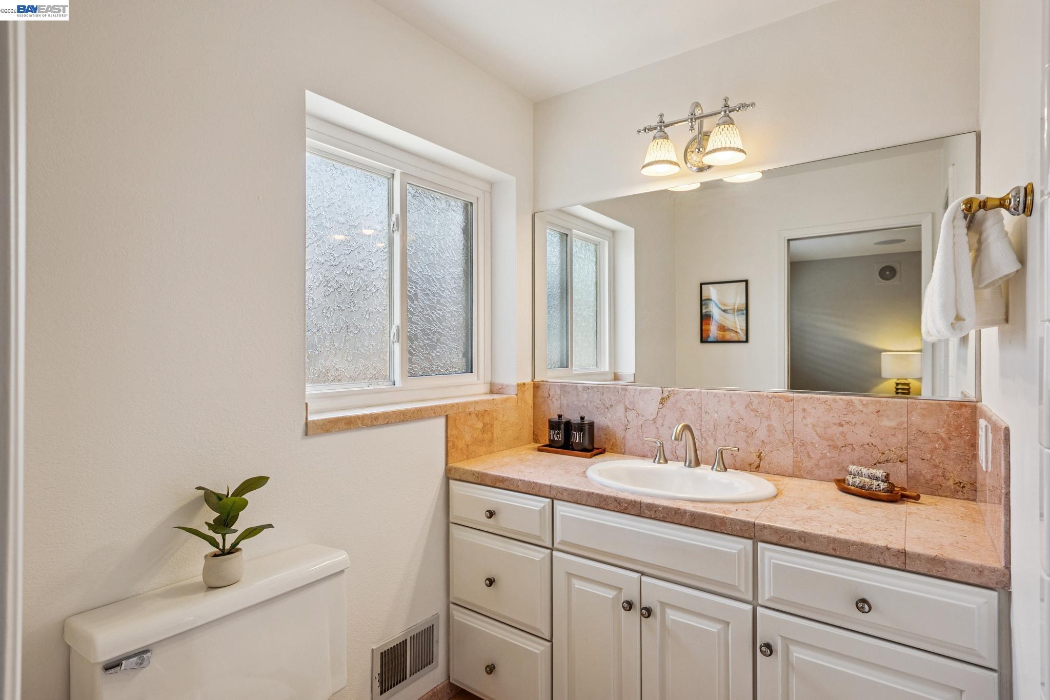1312 Eastshore Dr, Alameda CA 94501 — photo 41