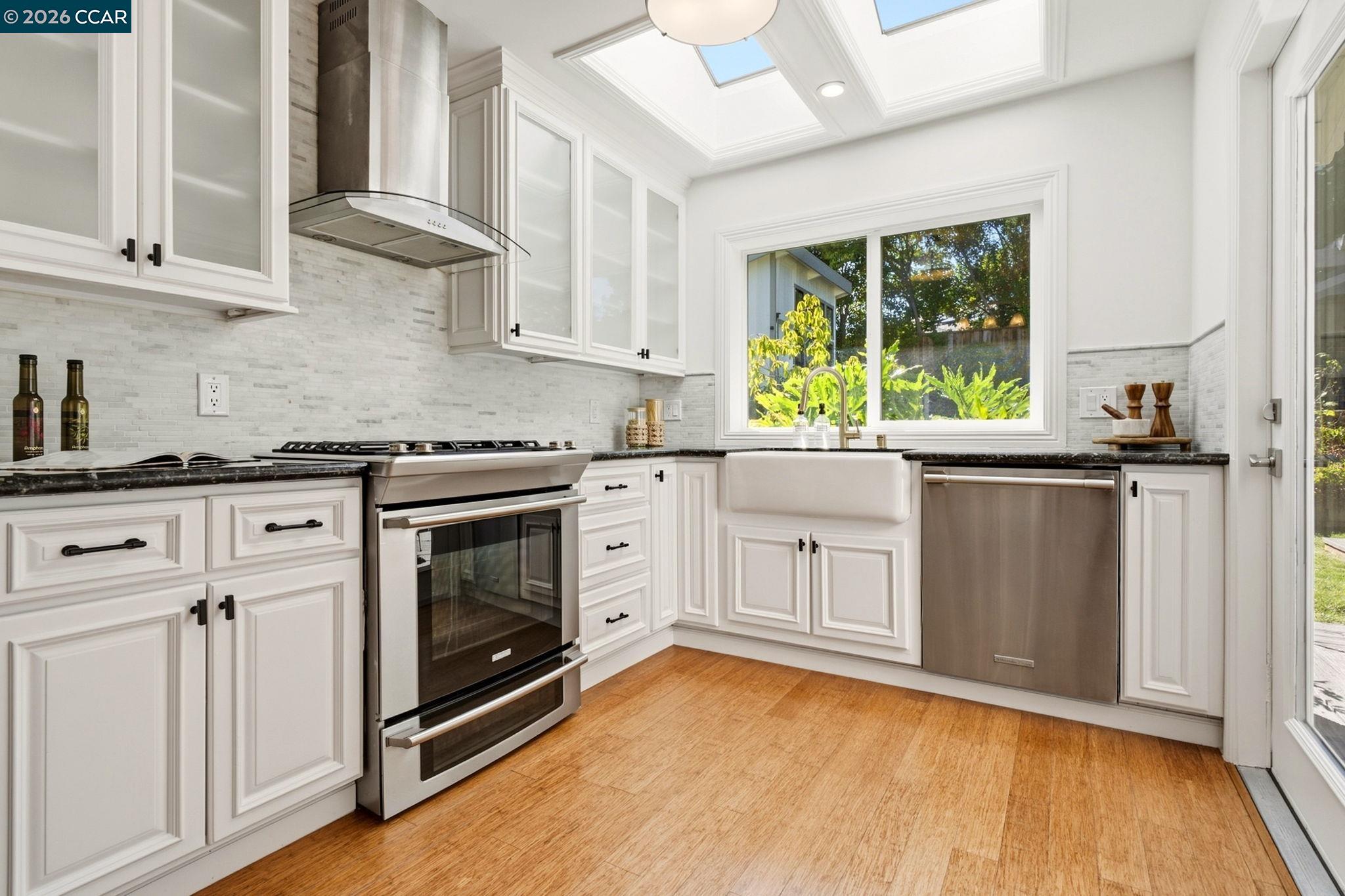 2643 Buena Vista Ave, Walnut Creek CA 94597 — photo 9