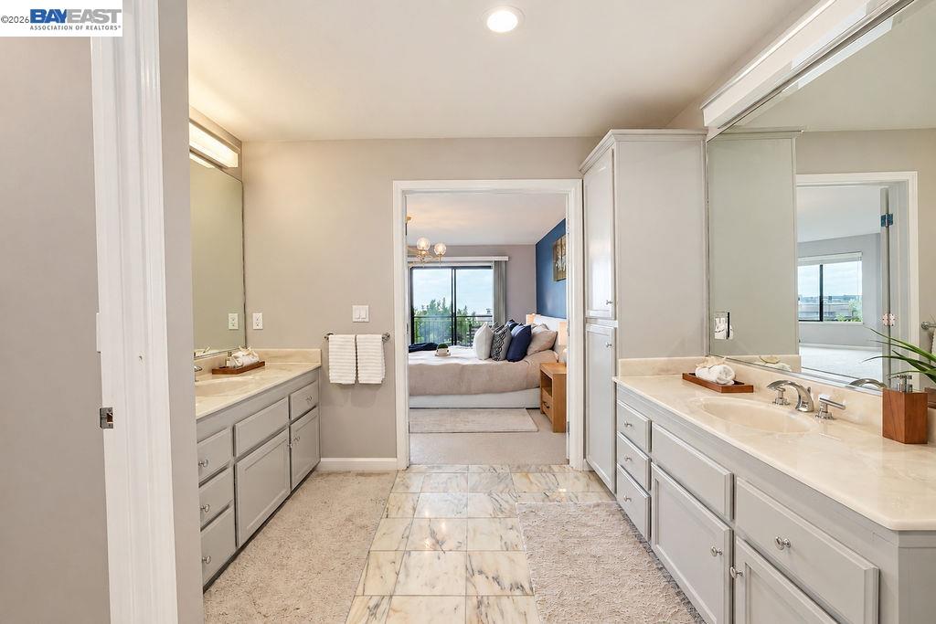 8 Starview Dr, Oakland CA 94618 — photo 42