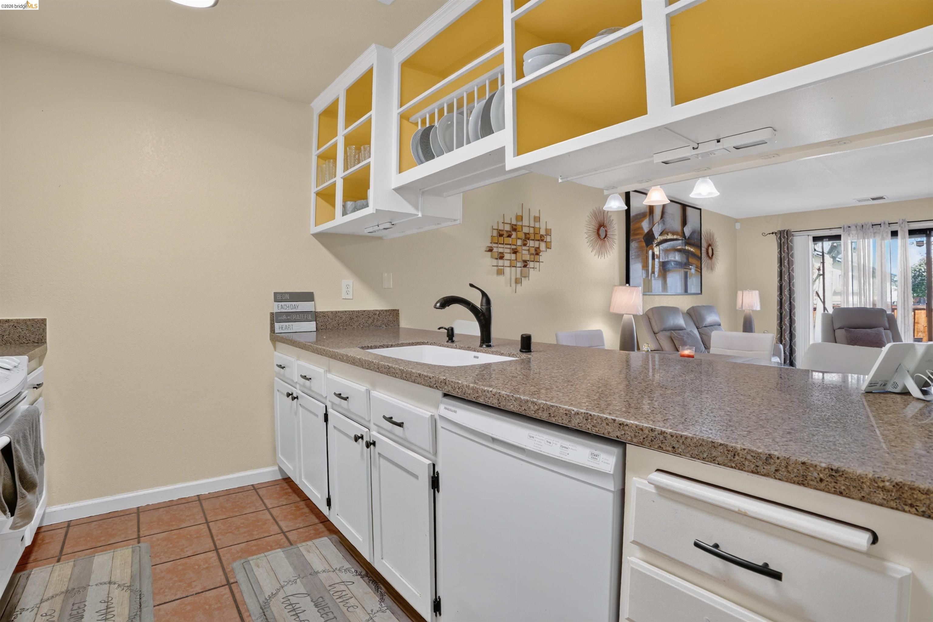 109 Peppermill Ln, Pittsburg, CA 94565 photo 13