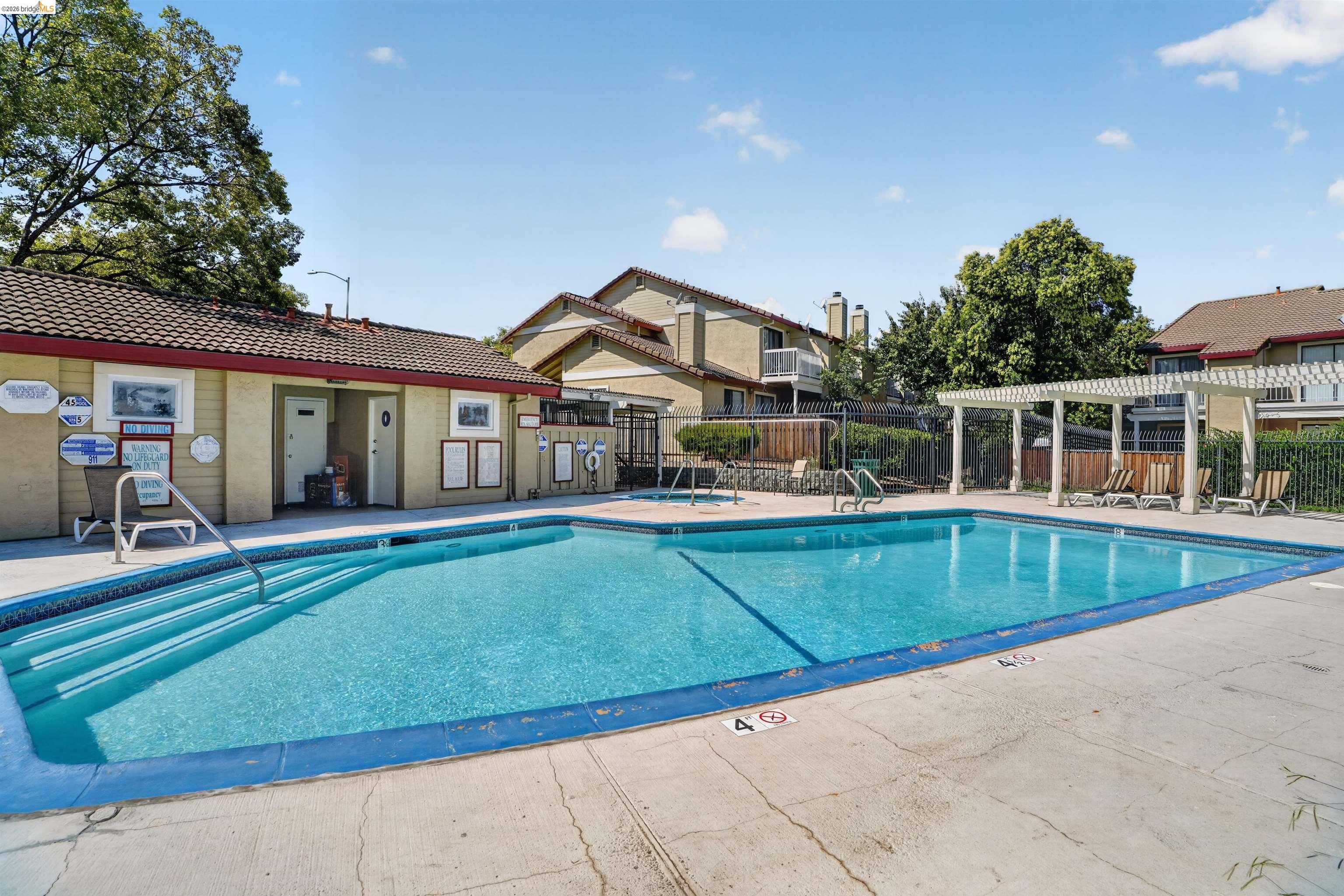 109 Peppermill Ln, Pittsburg, CA 94565 photo 41