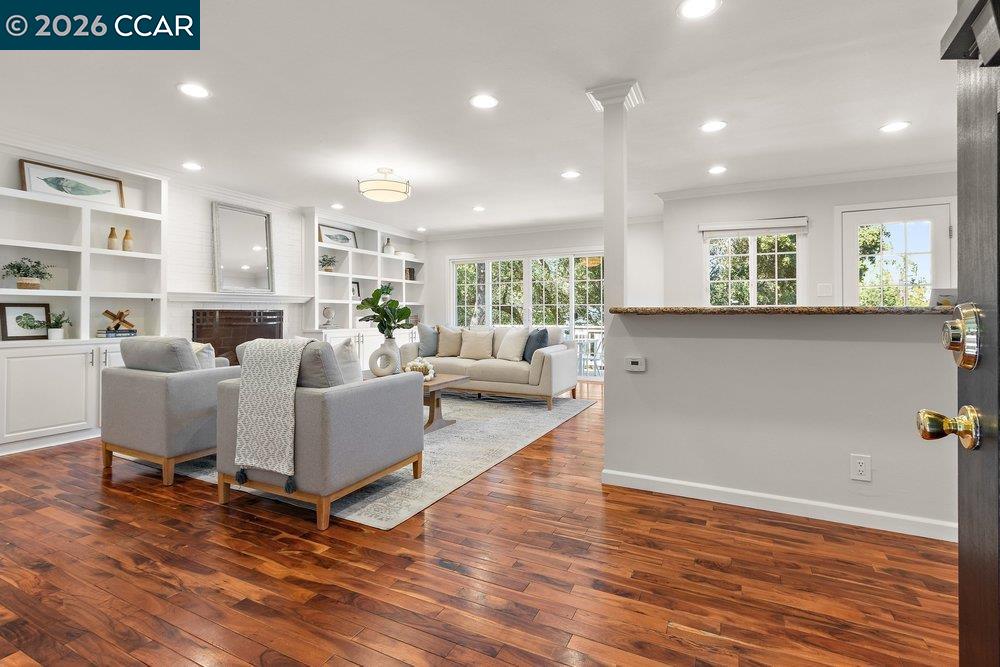 358 El Toyonal, Orinda CA 94563 — photo 9