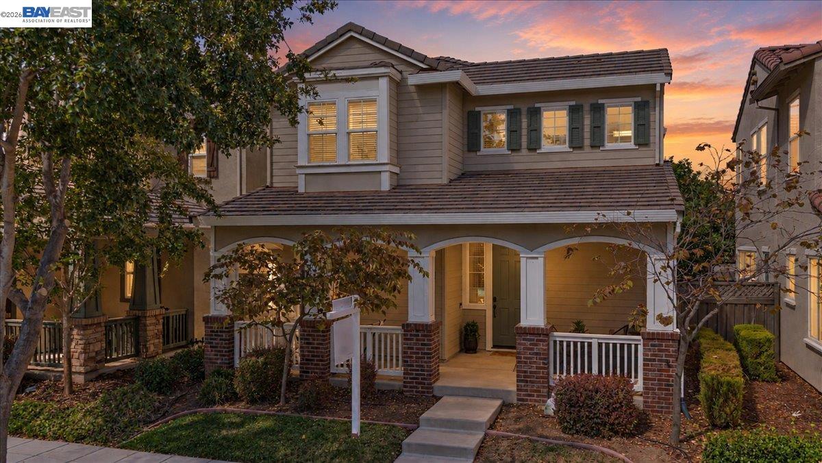 319 W Aventino Ave, Mountain House, CA 95391 photo 2