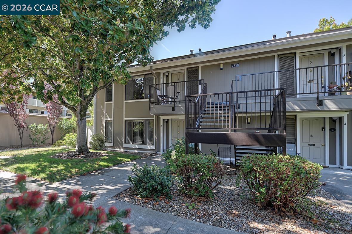 2716 Tice Creek # 1, Walnut Creek CA 94595 — photo 2