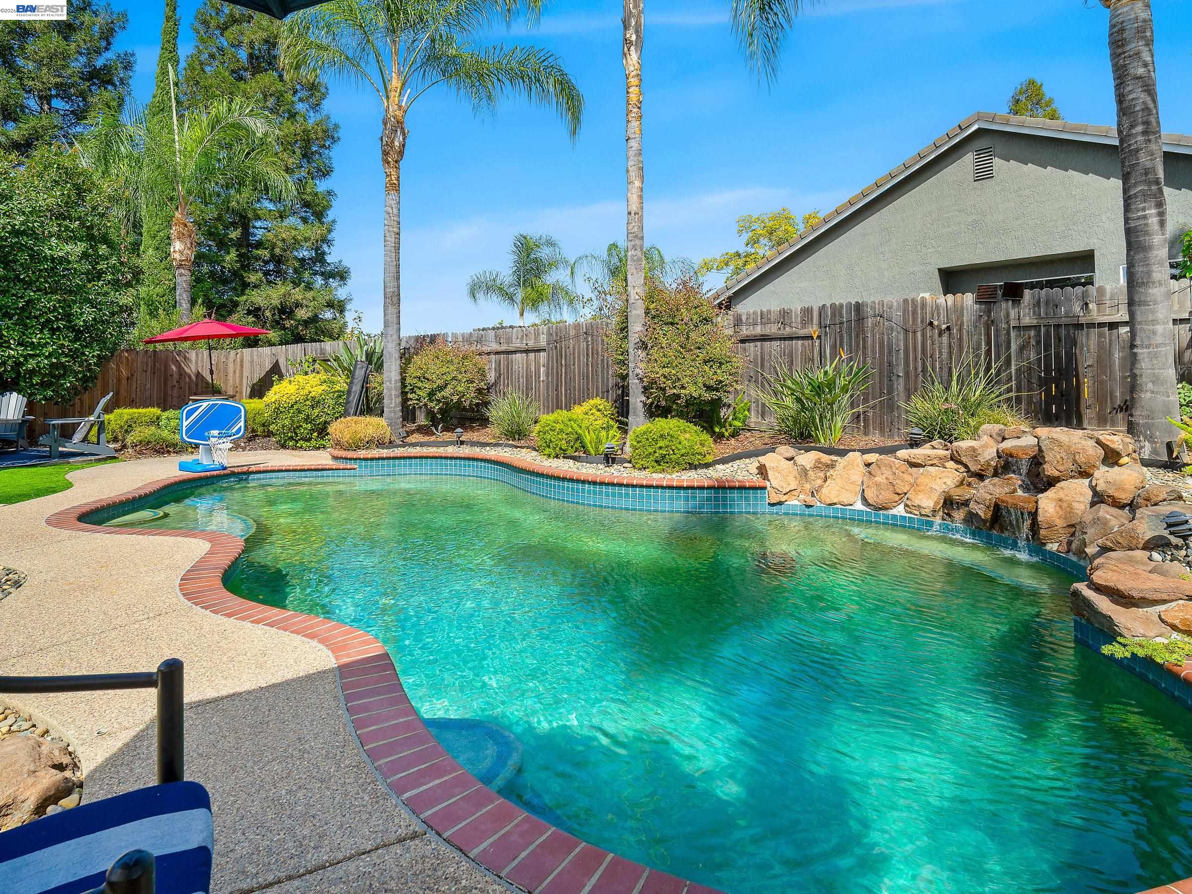3327 Chapelle Dr, Roseville CA 95661 — photo 25