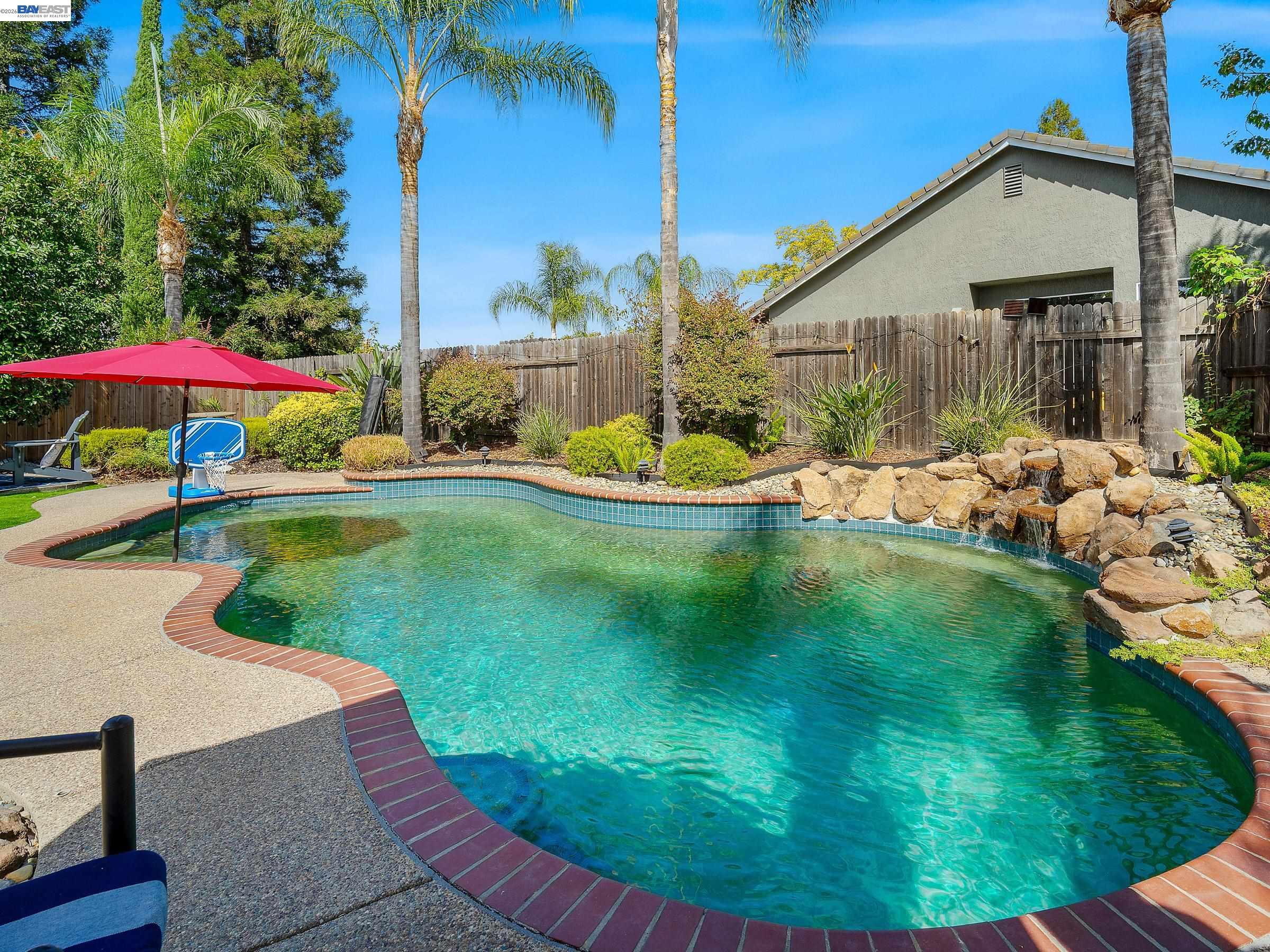 3327 Chapelle Dr, Roseville CA 95661 — photo 26
