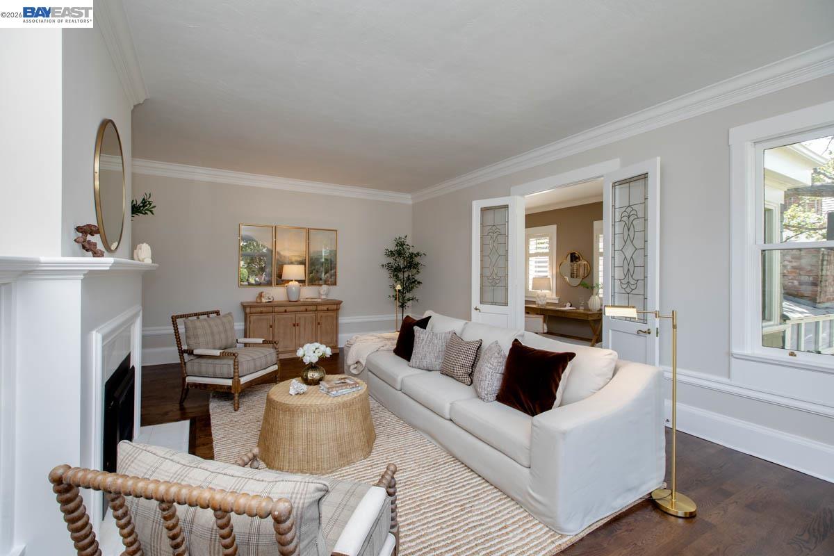 1024 Grand St, Alameda CA 94501 — photo 14