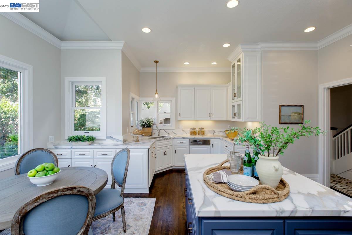 1024 Grand St, Alameda CA 94501 — photo 25