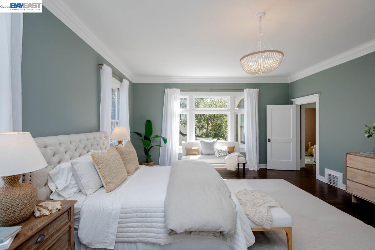 1024 Grand St, Alameda CA 94501 — photo 35