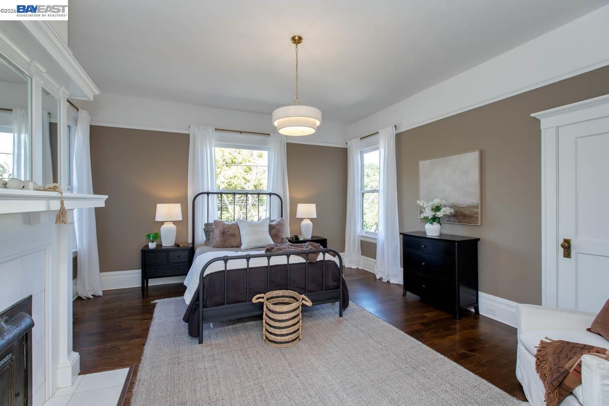 1024 Grand St, Alameda CA 94501 — photo 45