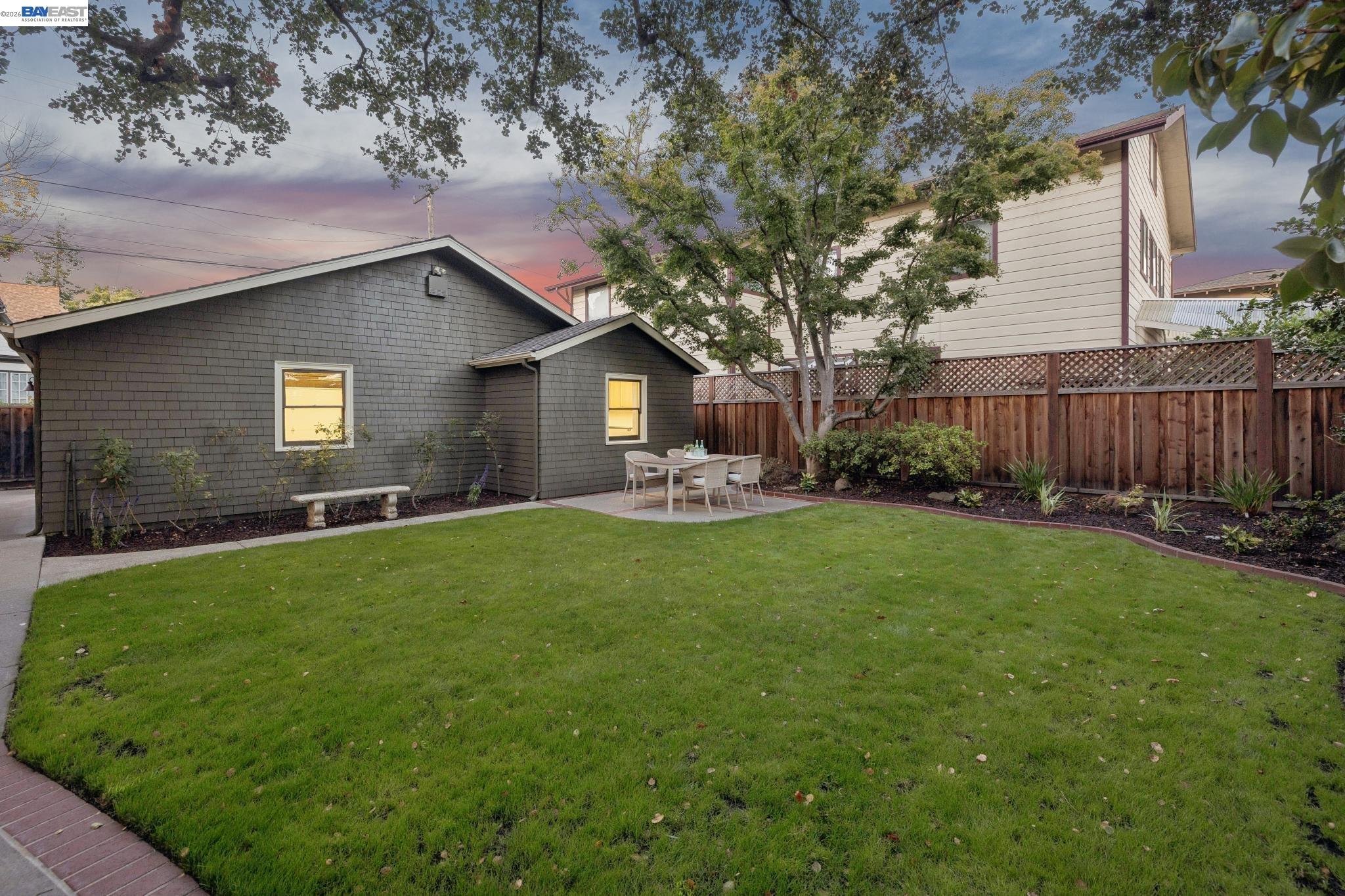 1024 Grand St, Alameda CA 94501 — photo 81