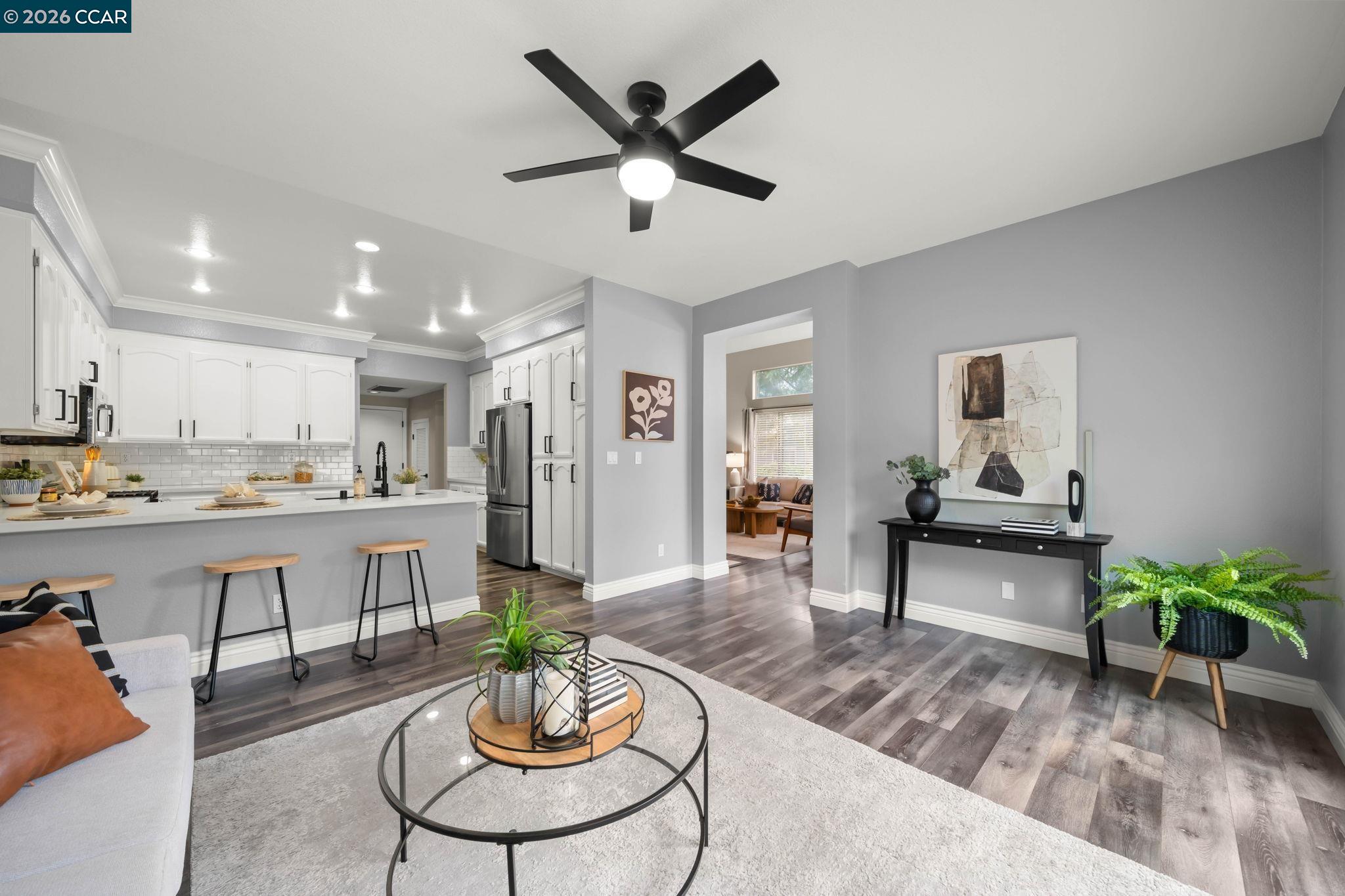 718 Anizumne Ct, Clayton CA 94517 — photo 11