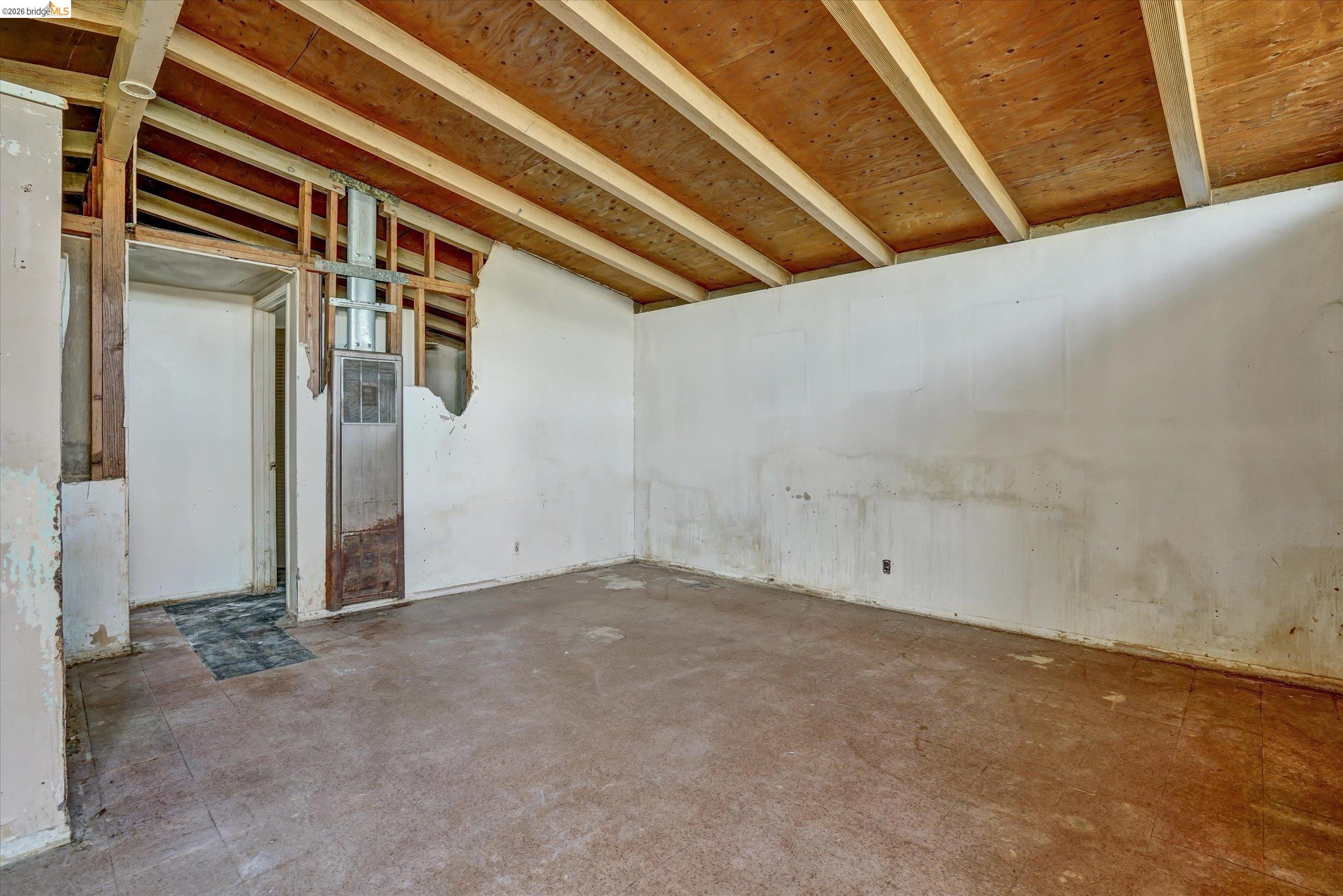27758 La Porte Ave, Hayward CA 94545 — photo 5