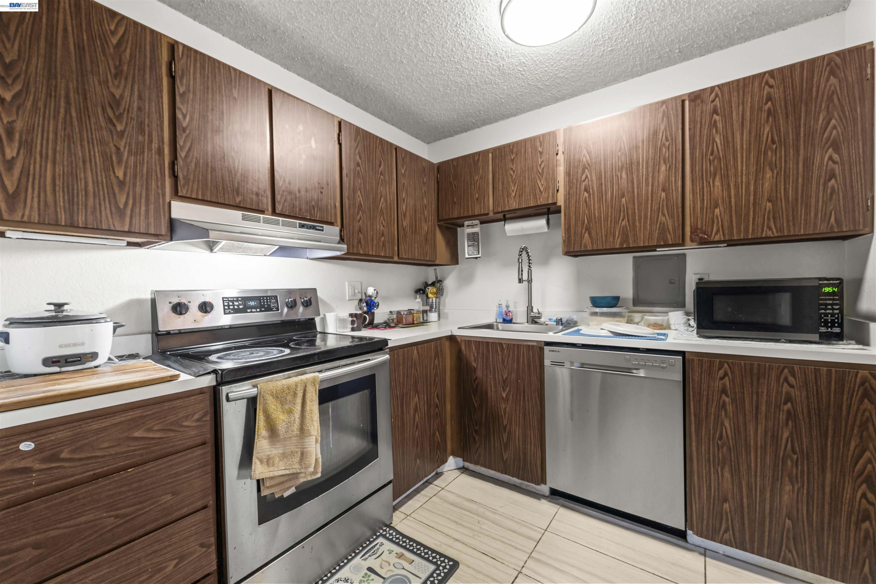 555 Pierce St # 522, Albany CA 94706 — photo 11