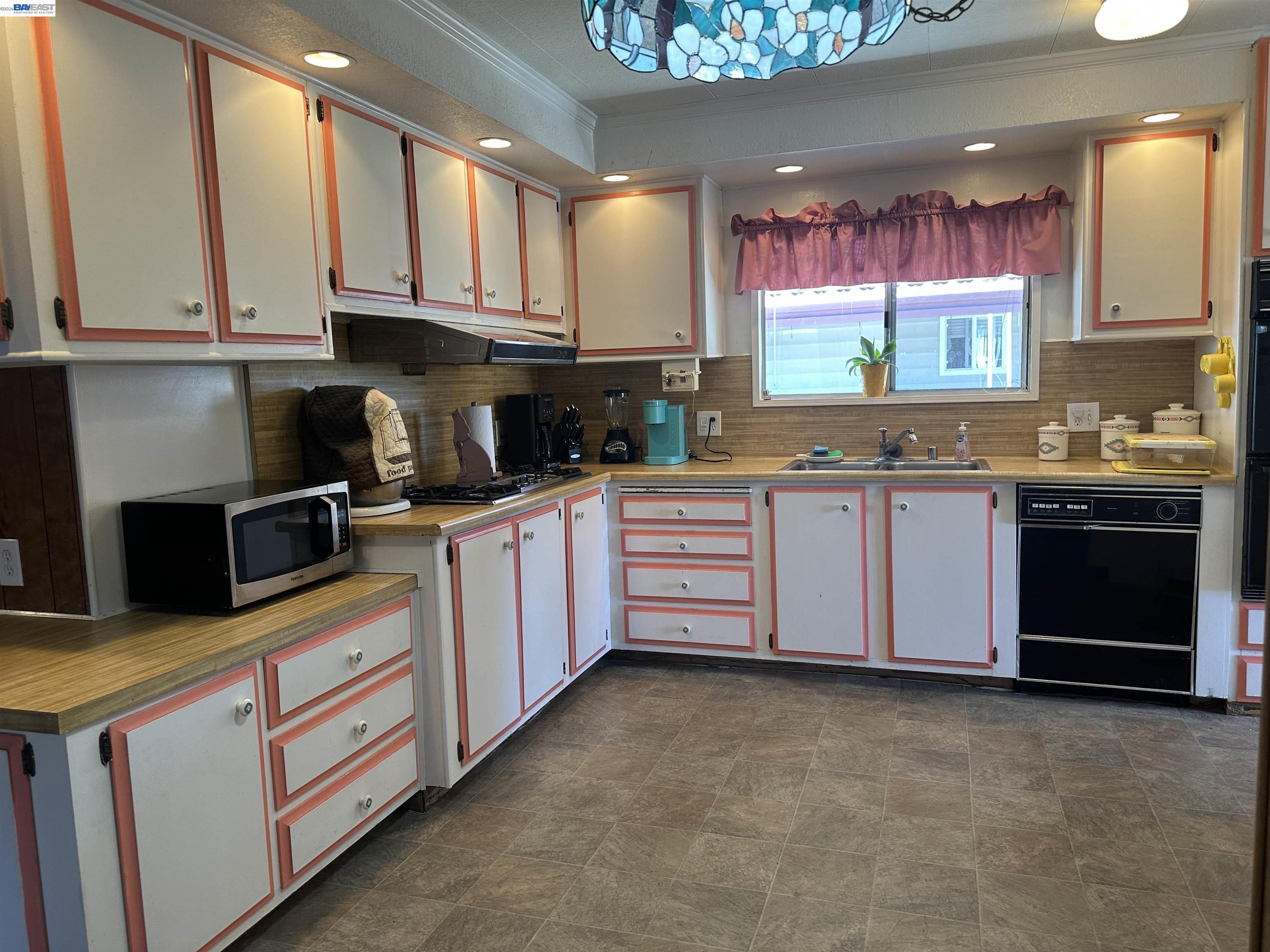 965 New England Village Dr., Hayward CA 94544 — photo 12
