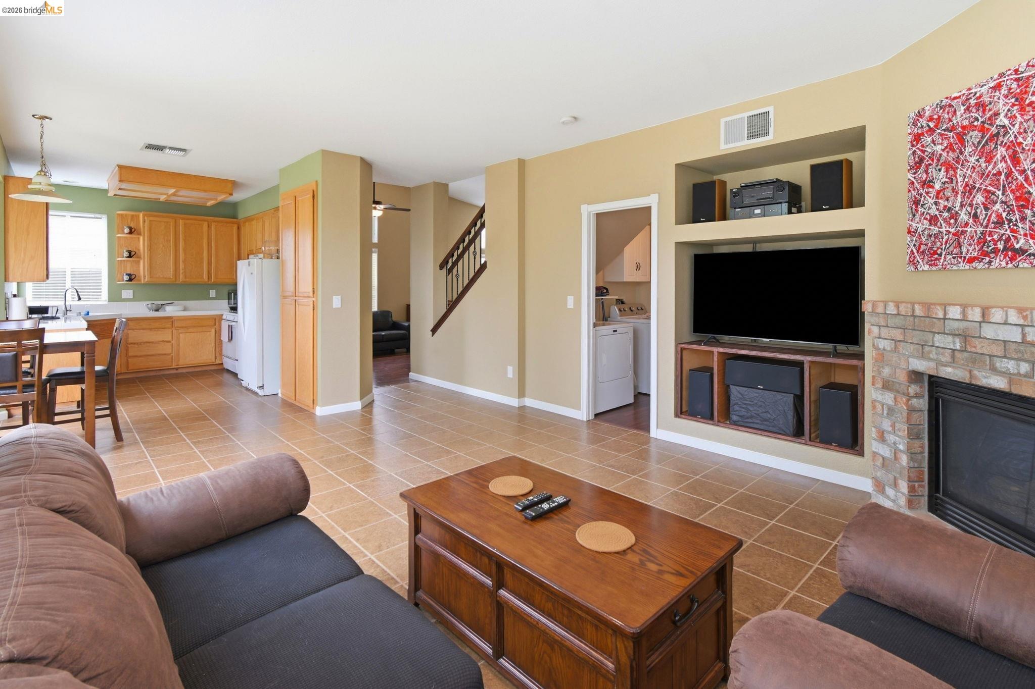 1316 Summer Grove Cir, Fairfield, CA 94534 photo 11