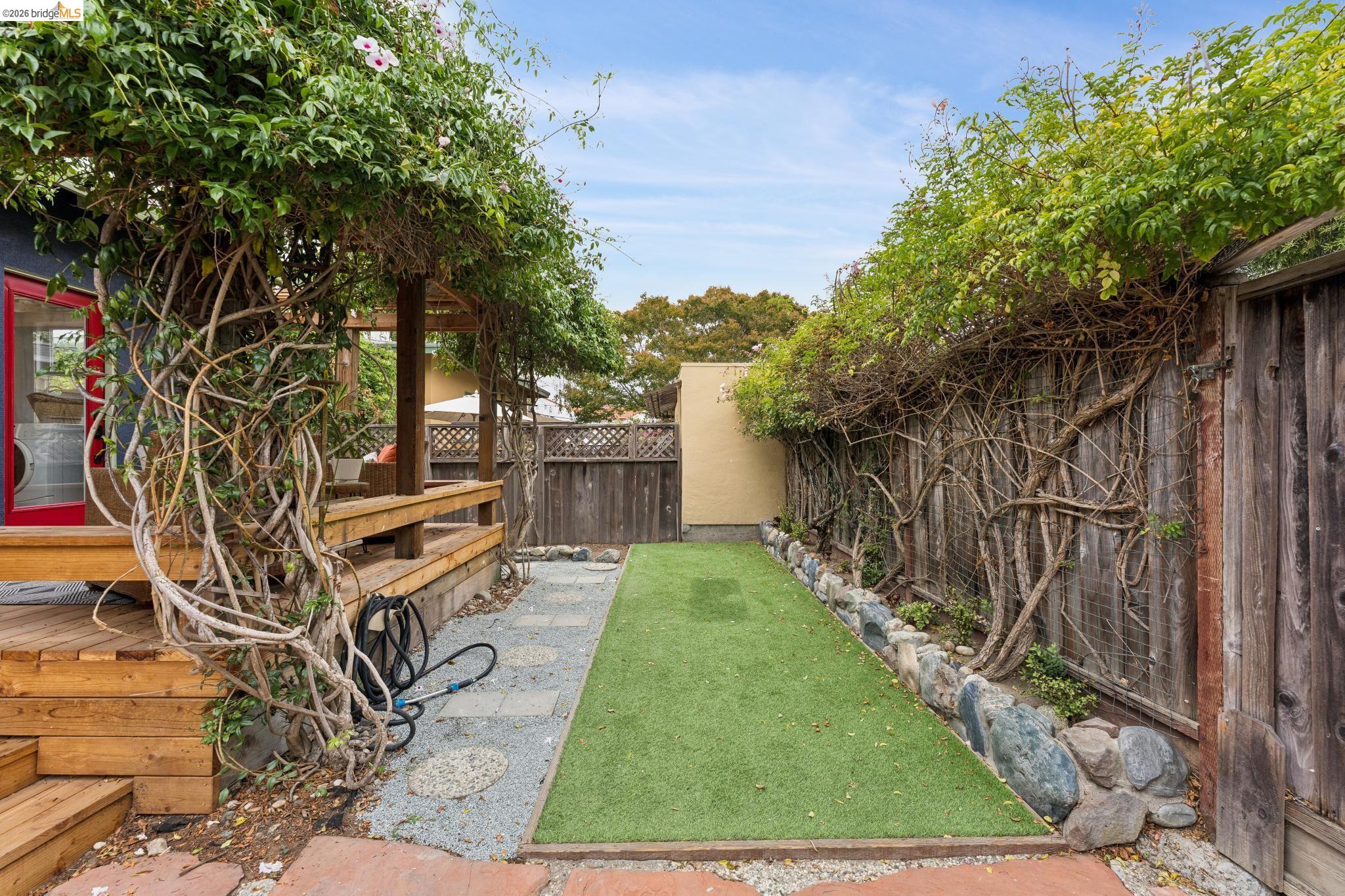 1262 Excelsior, Oakland CA 94610 — photo 43