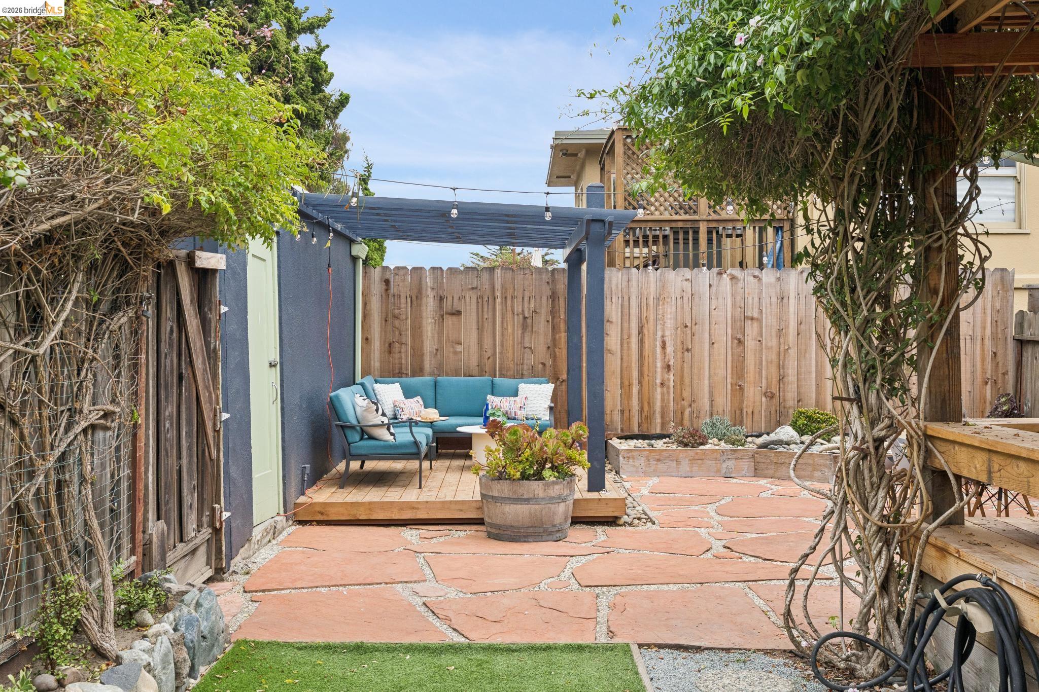 1262 Excelsior, Oakland CA 94610 — photo 47