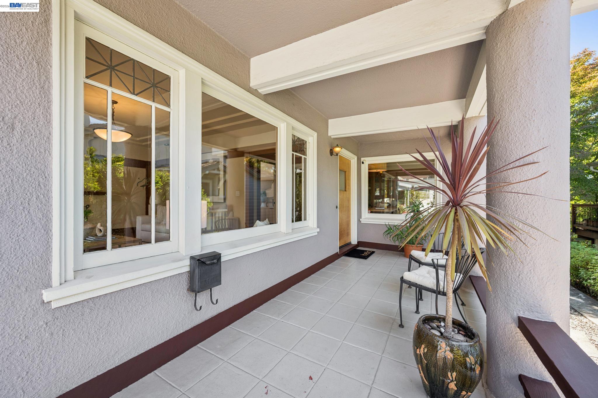 1621 Wellington St, Oakland CA 94602 — photo 8