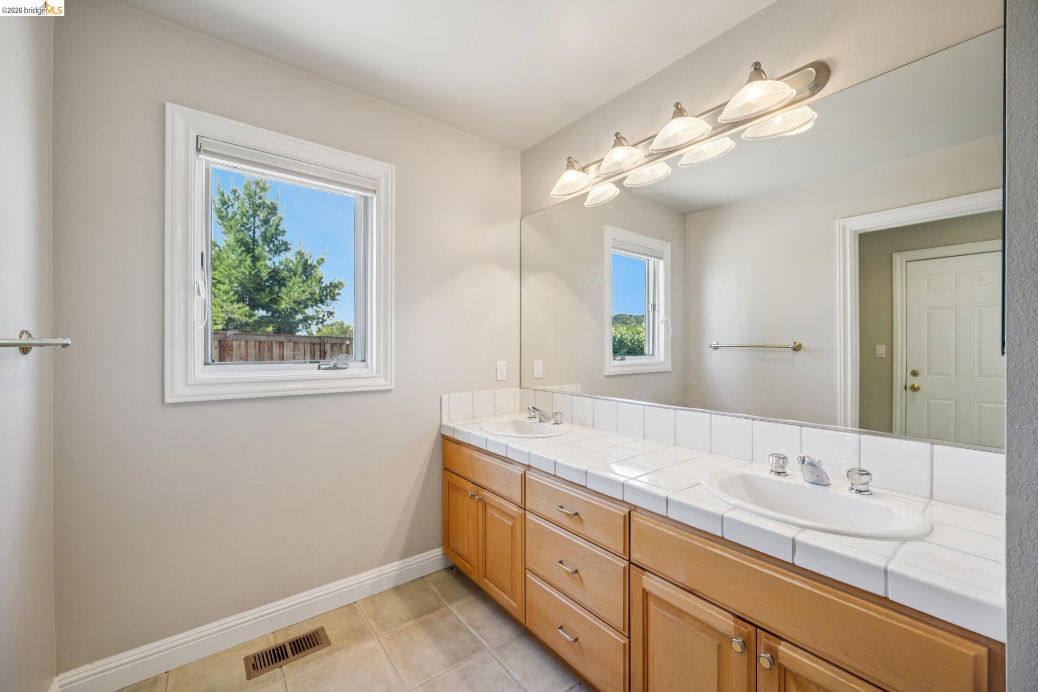 1920 Joseph Dr, Moraga CA 94556 — photo 43