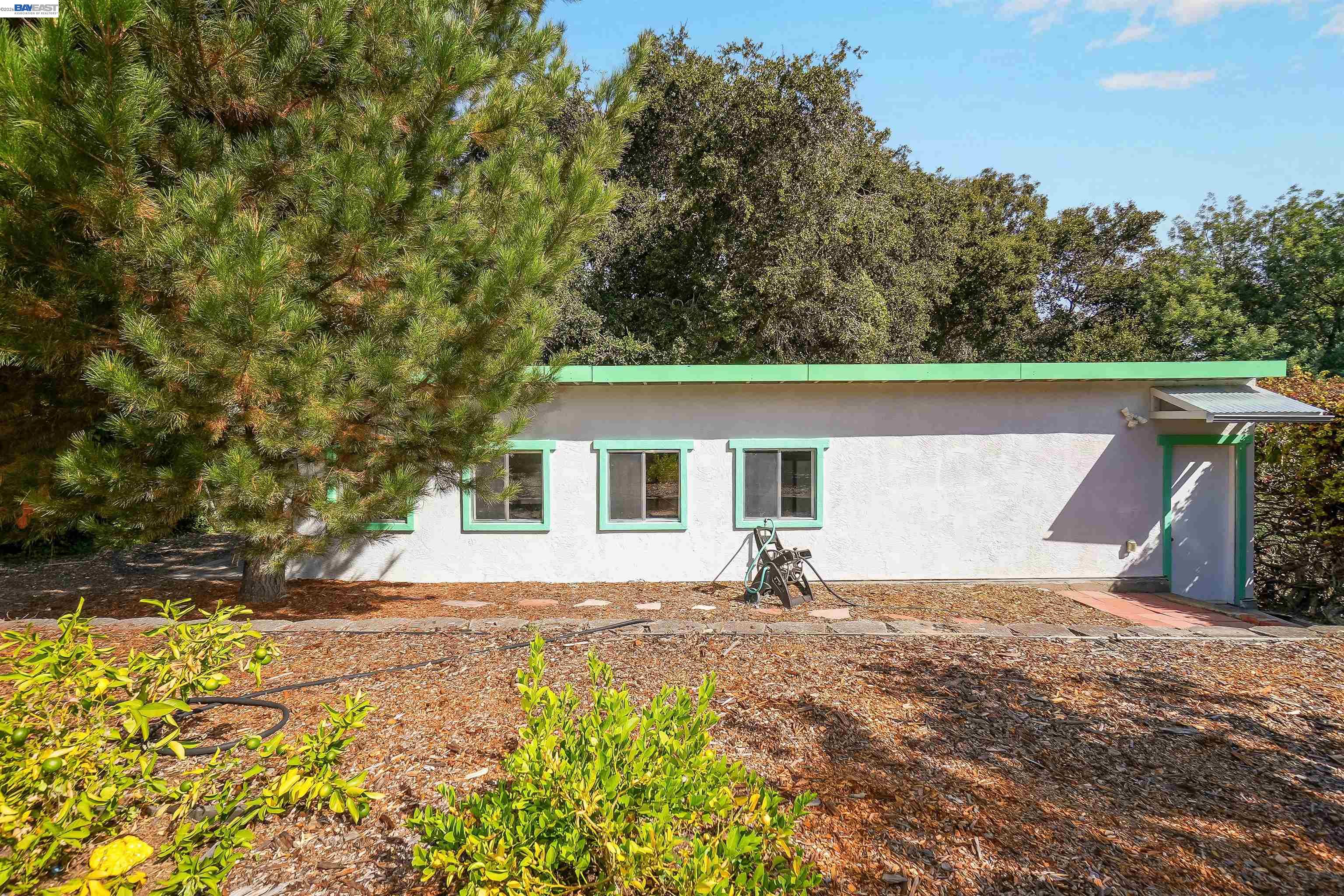 1620 East Ave, Fairview CA 94541 — photo 23