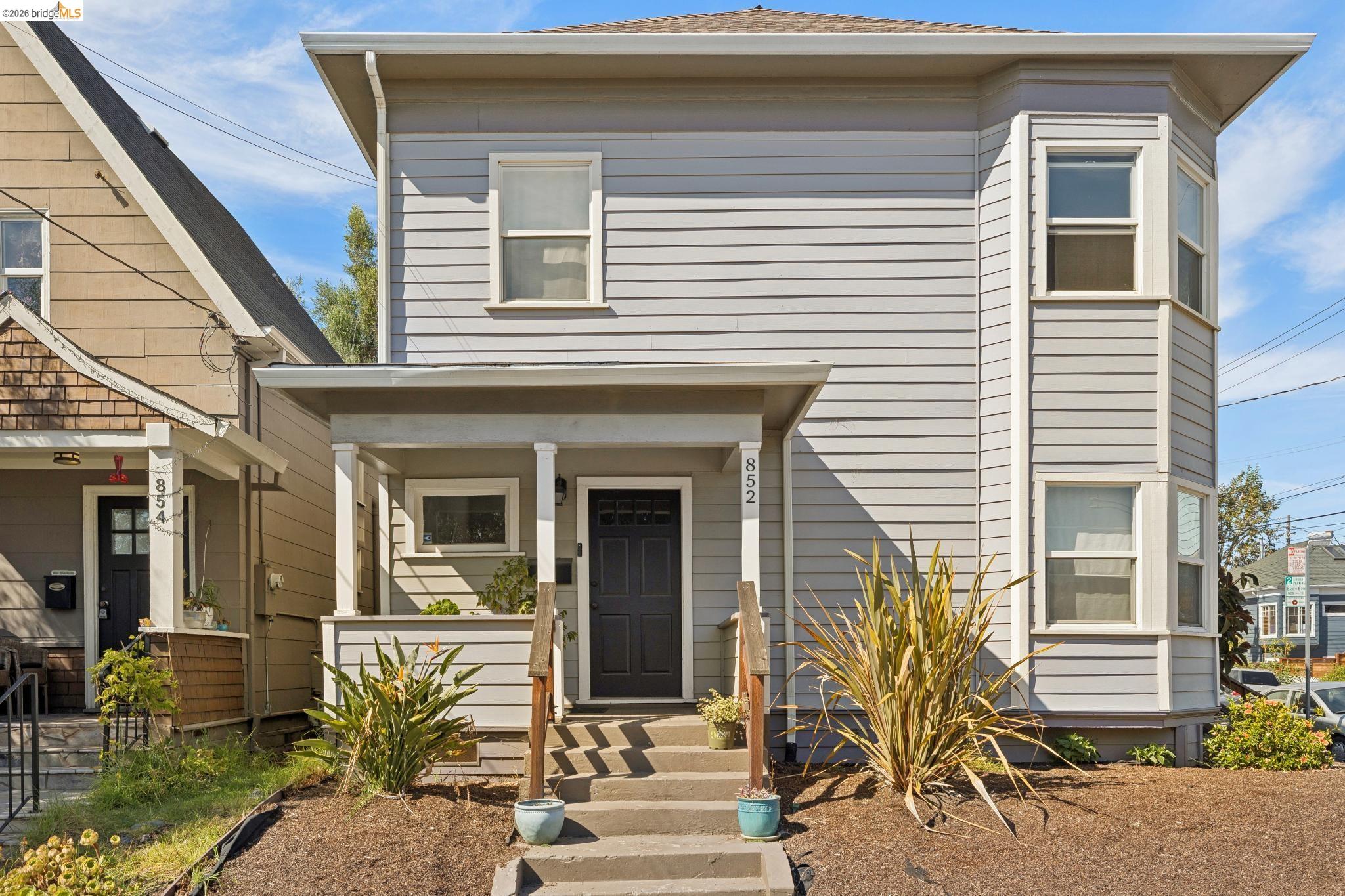 5401 Genoa, Oakland CA 94611 — photo 2