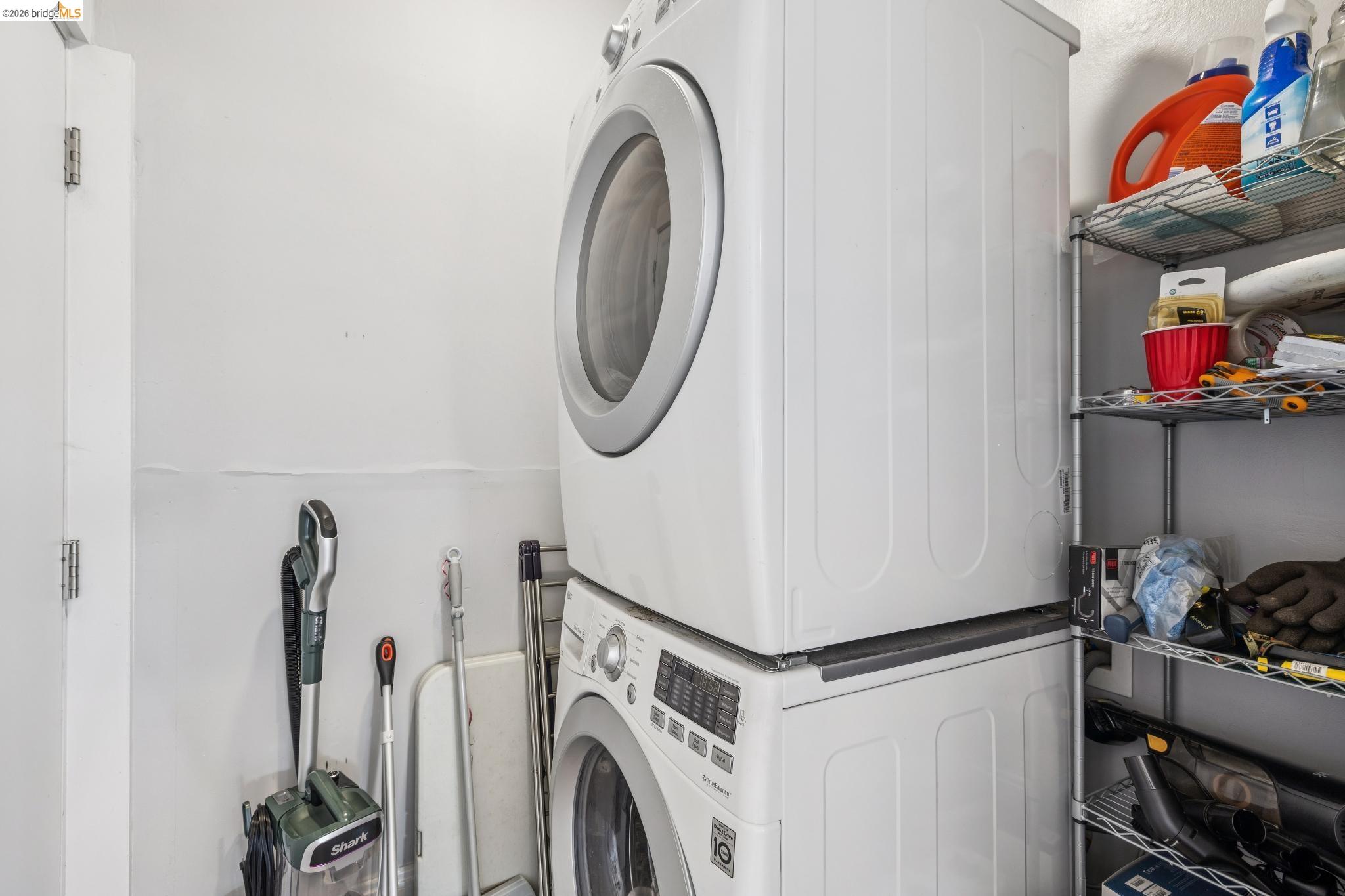 5401 Genoa, Oakland CA 94611 — photo 19