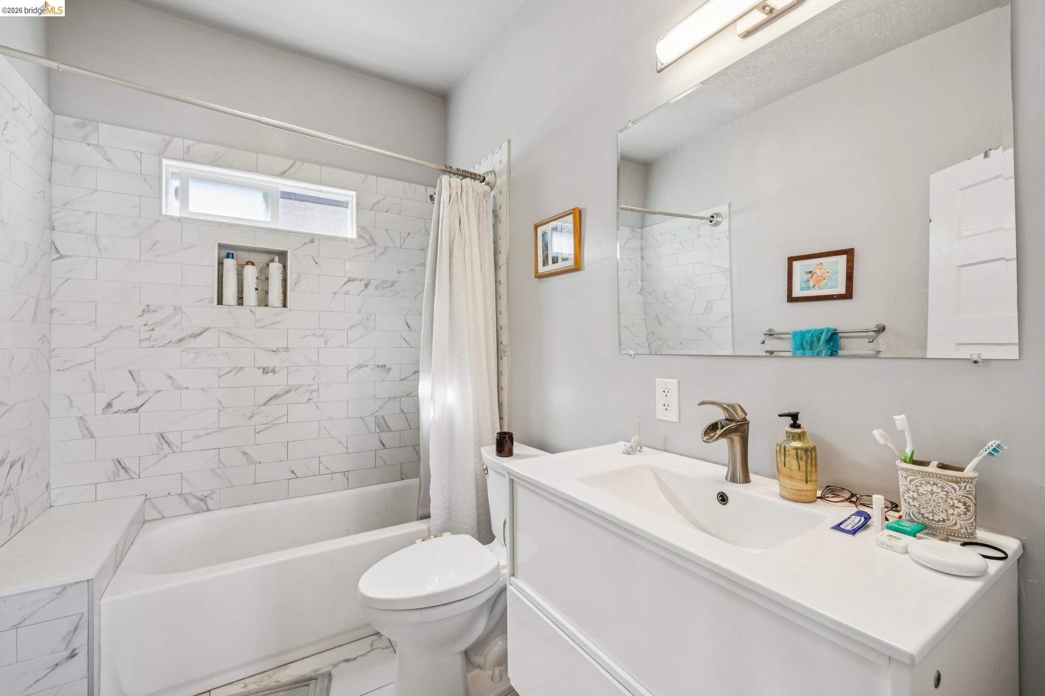 5401 Genoa, Oakland CA 94611 — photo 20