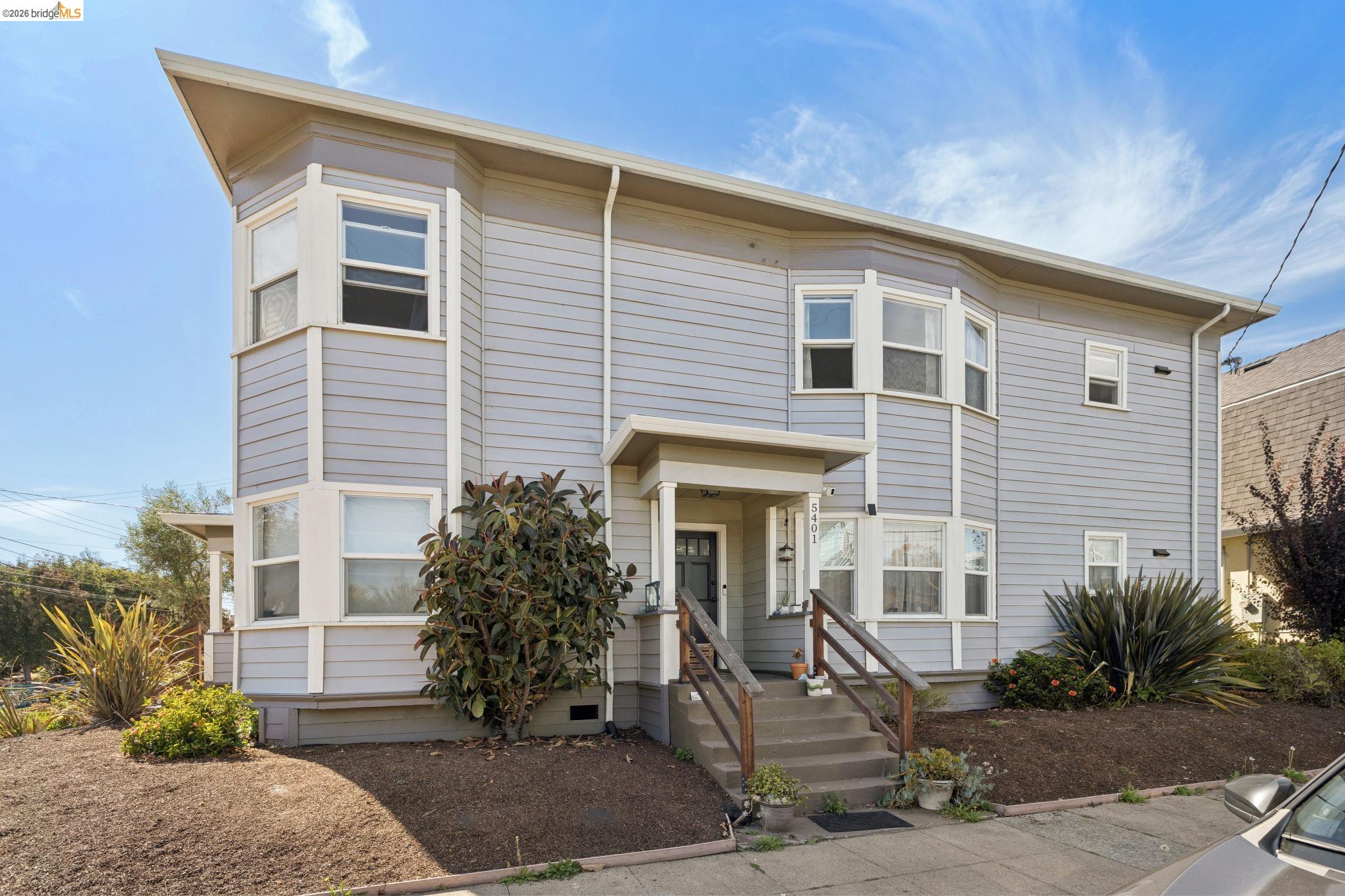 5401 Genoa, Oakland CA 94611 — photo 23