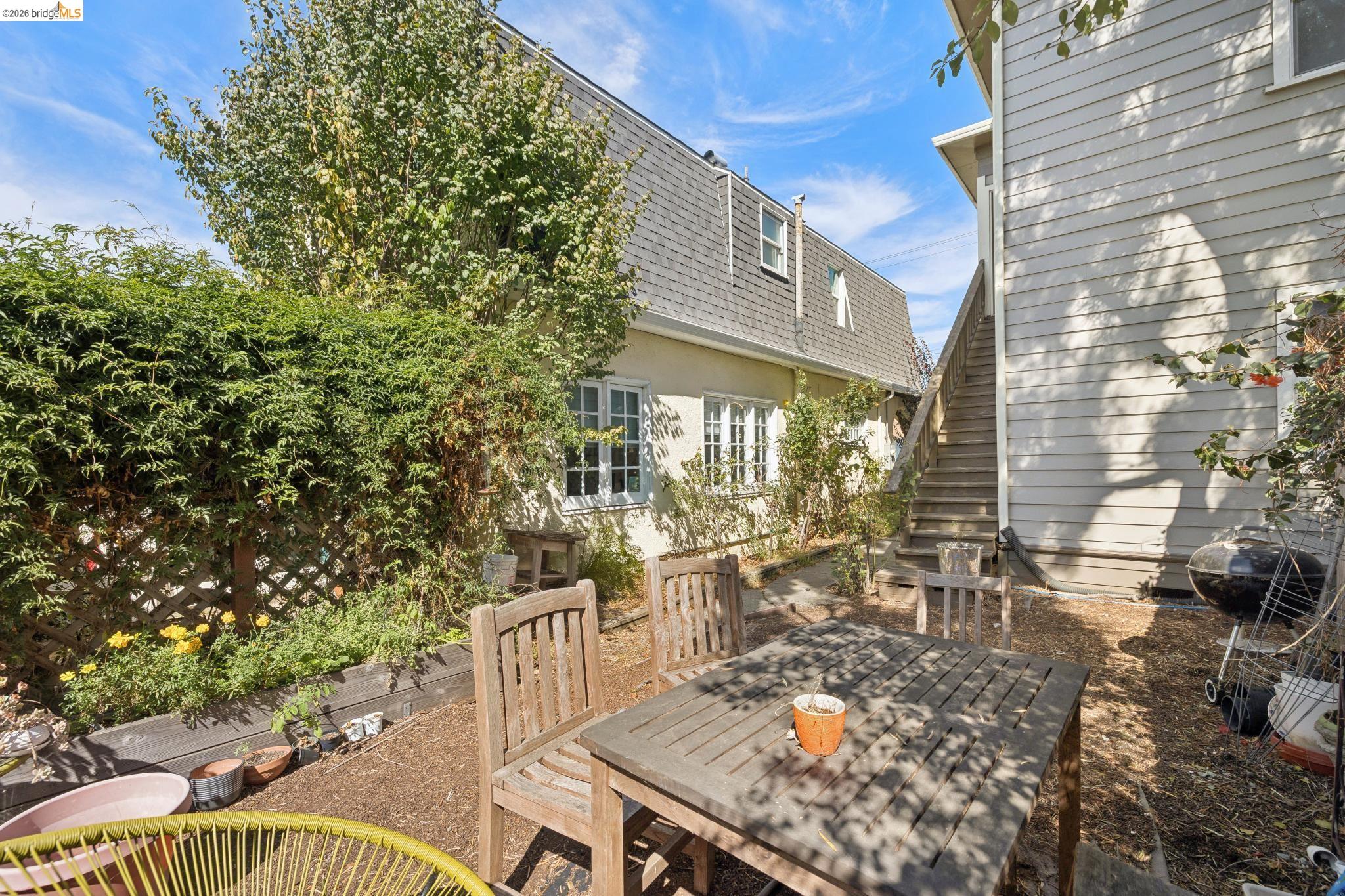 5401 Genoa, Oakland CA 94611 — photo 47