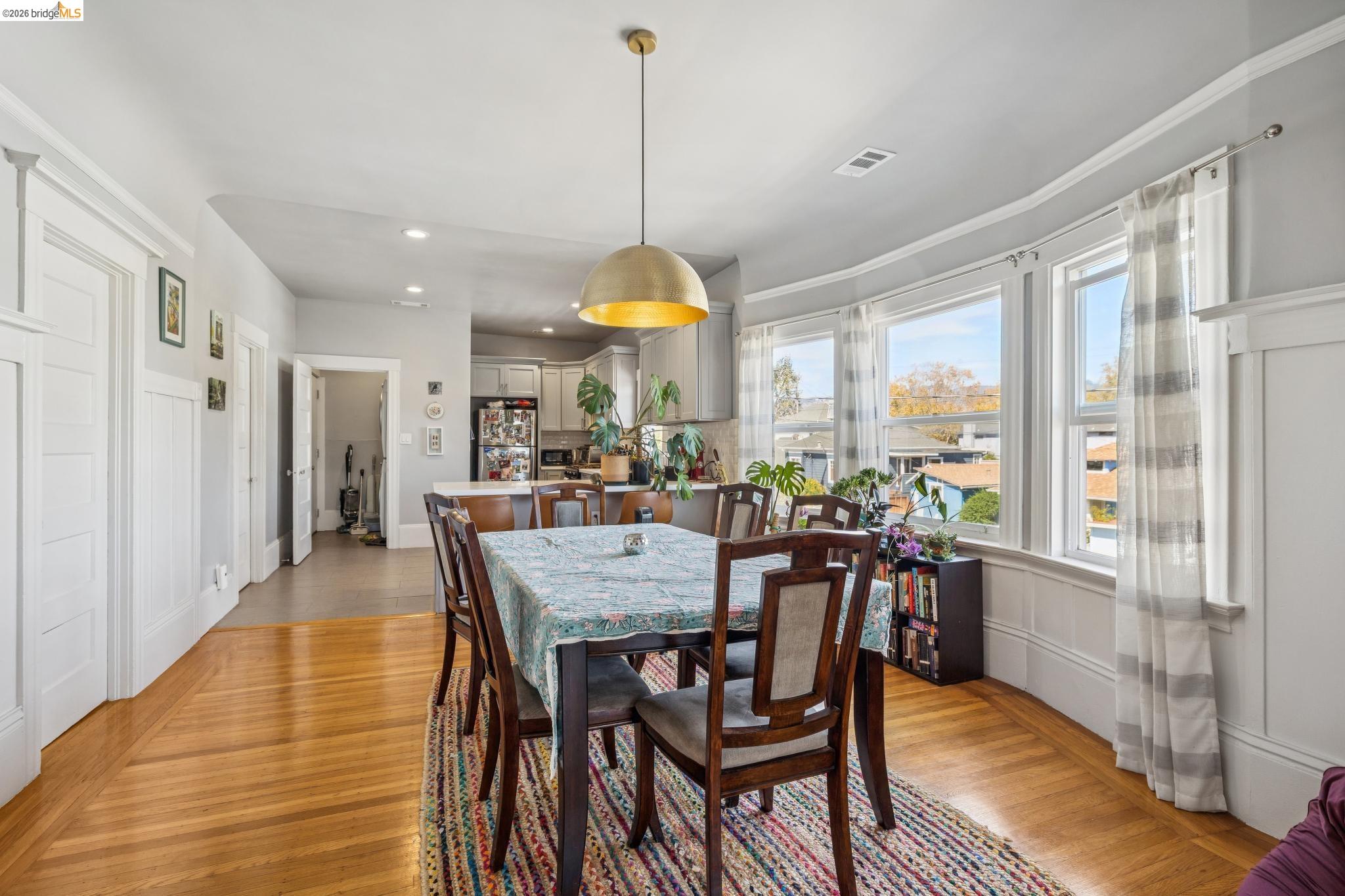 5401 Genoa, Oakland CA 94611 — photo 10