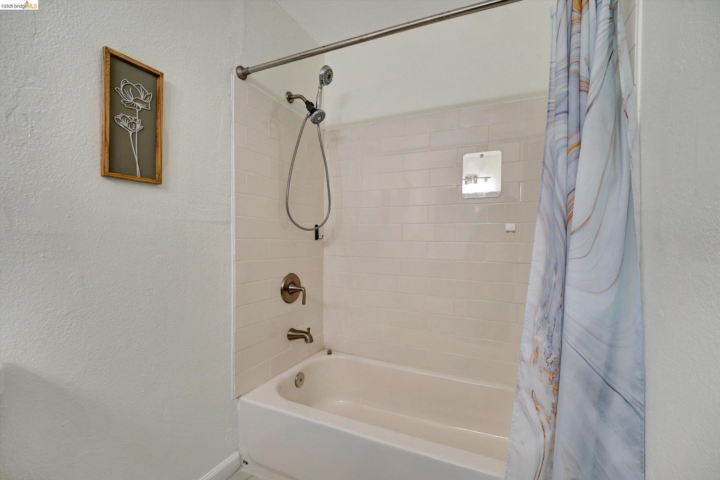 2515 Oliver Ave, Oakland CA 94605 — photo 19