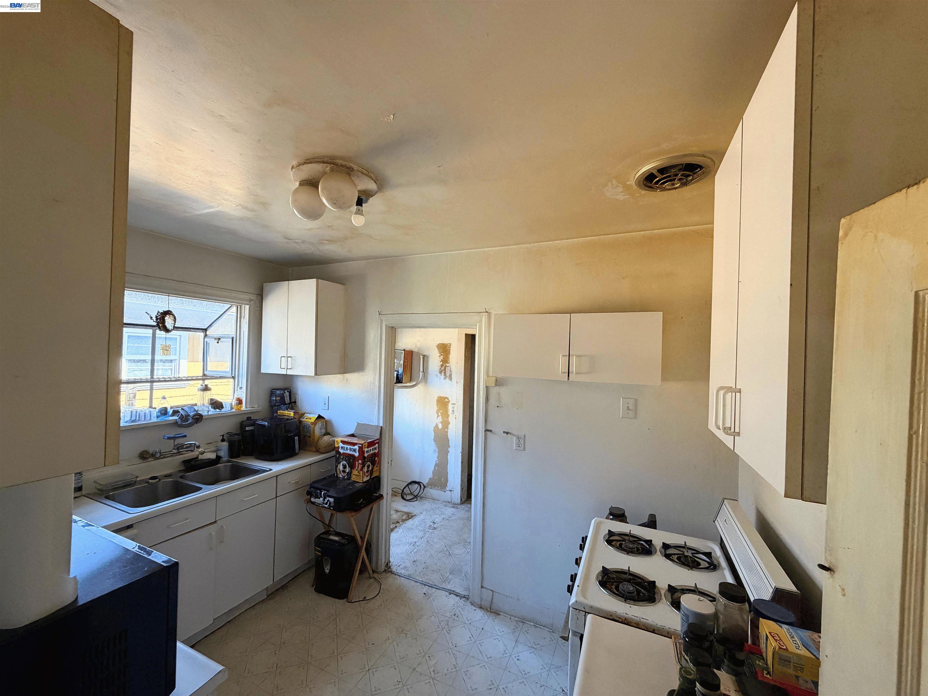 1514 Russell St, Berkeley CA 94703 — photo 3