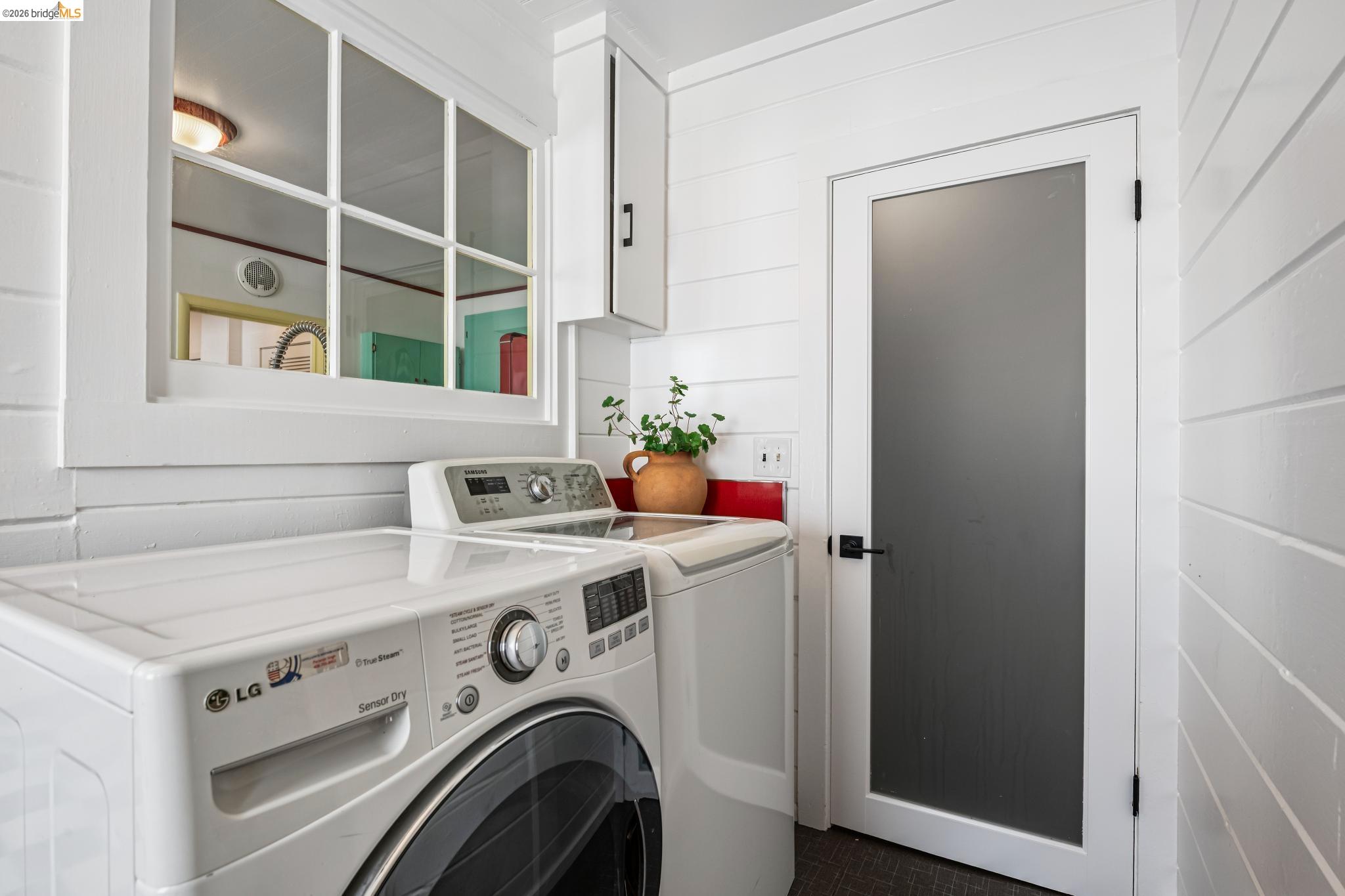 937 Grayson St, Berkeley CA 94710 — photo 28