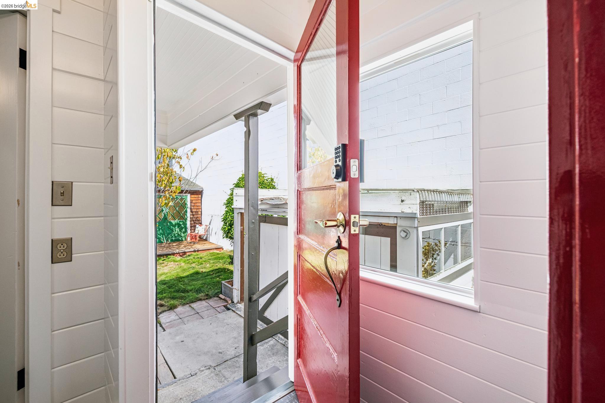 937 Grayson St, Berkeley CA 94710 — photo 33