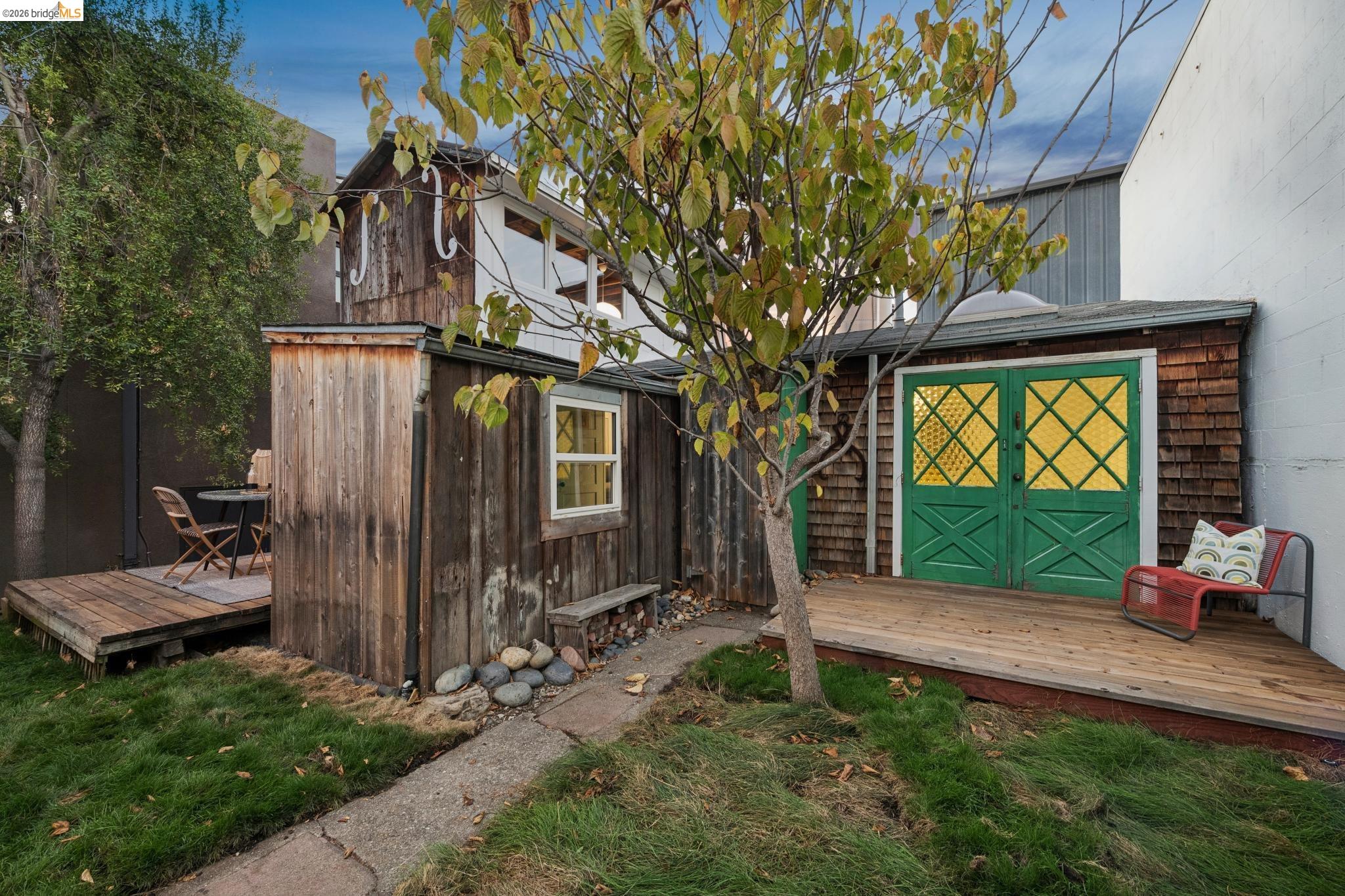 937 Grayson St, Berkeley CA 94710 — photo 59