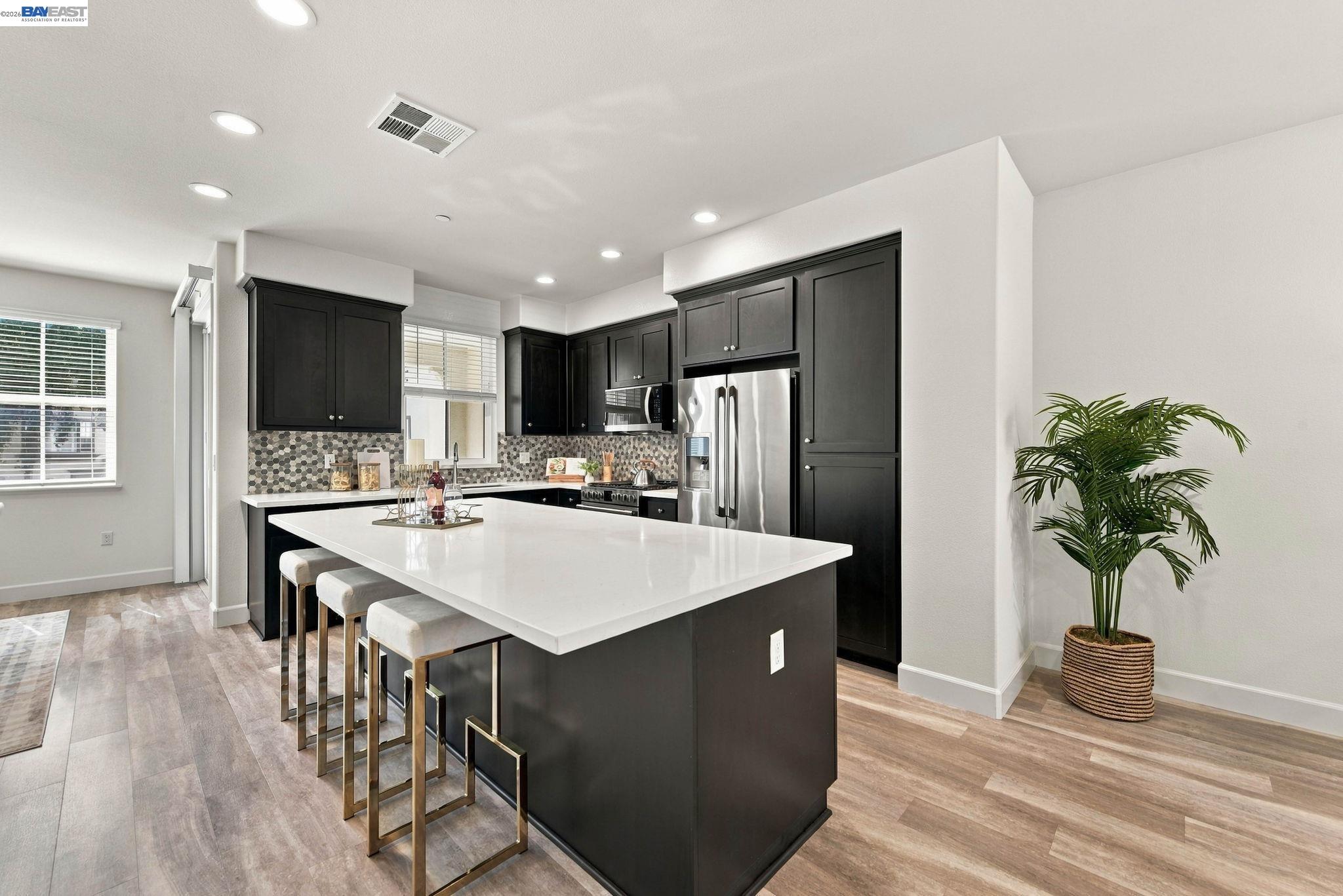33483 Alvarado Niles Rd, Union City CA 94587 — photo 12
