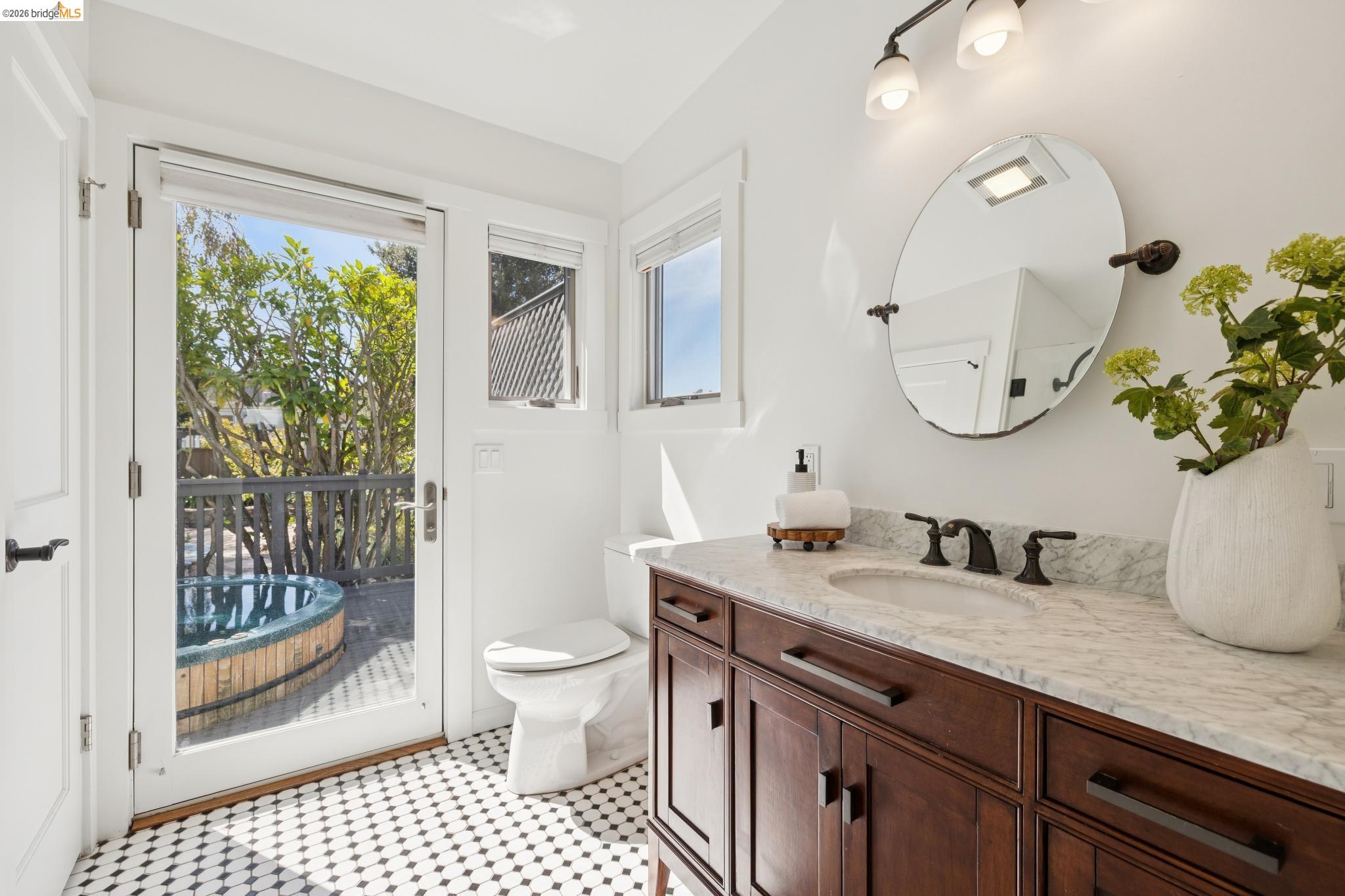 915 63Rd St, Oakland CA 94608 — photo 17